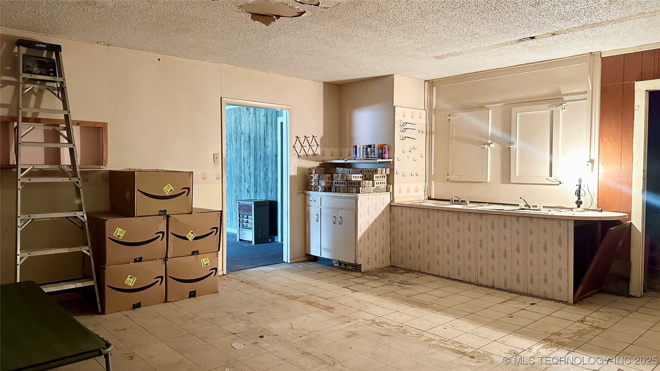 906 6th Street NW Ryan OK 73565