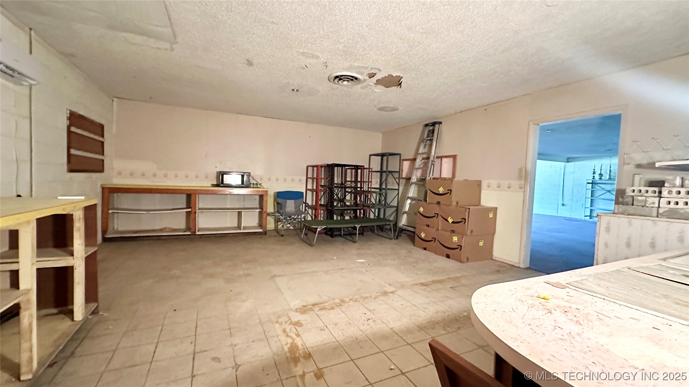 906 6th Street NW Ryan OK 73565