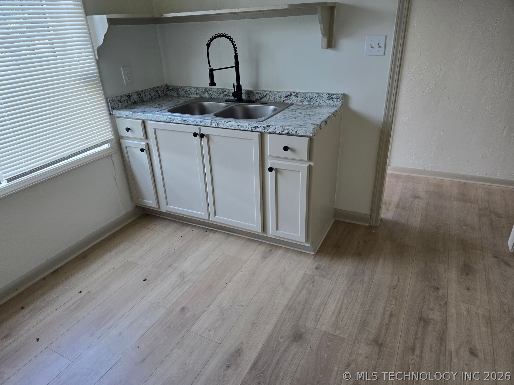 1215 Harrison Street Pawnee OK 74058