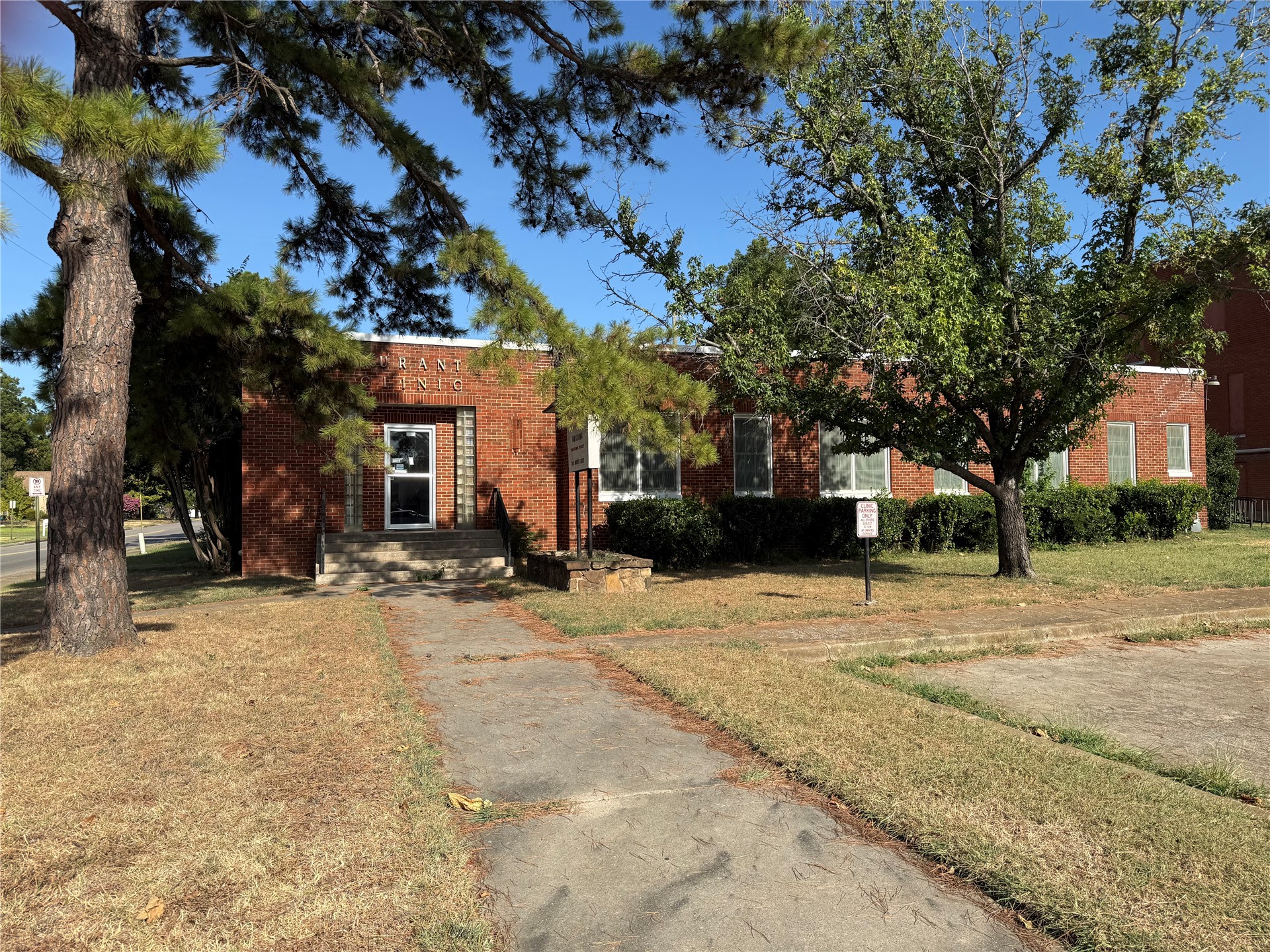 203 N 16th Avenue Durant OK 74701