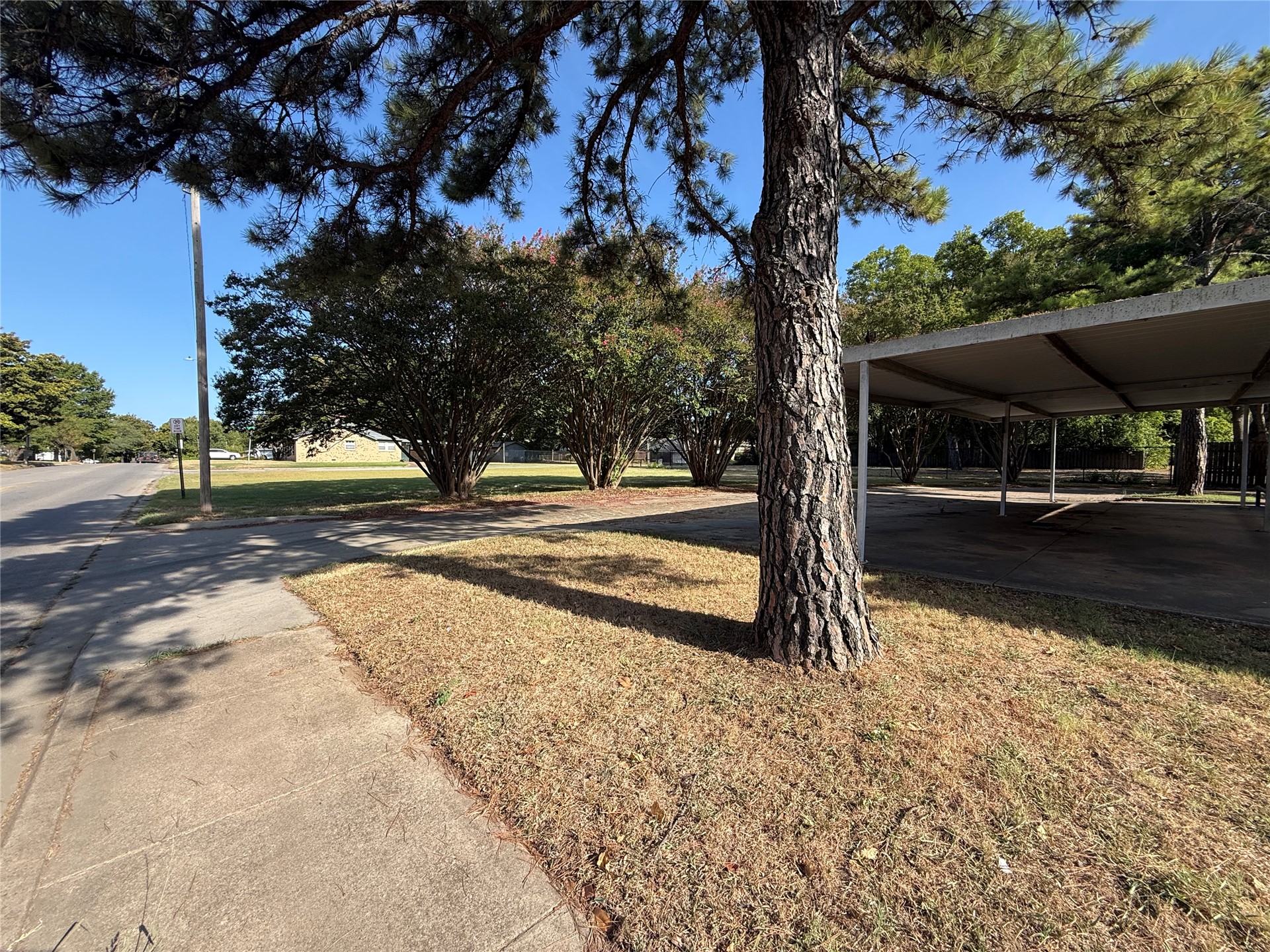 203 N 16th Avenue Durant OK 74701