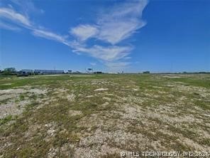 16901 E Admiral Place Tulsa OK 74116