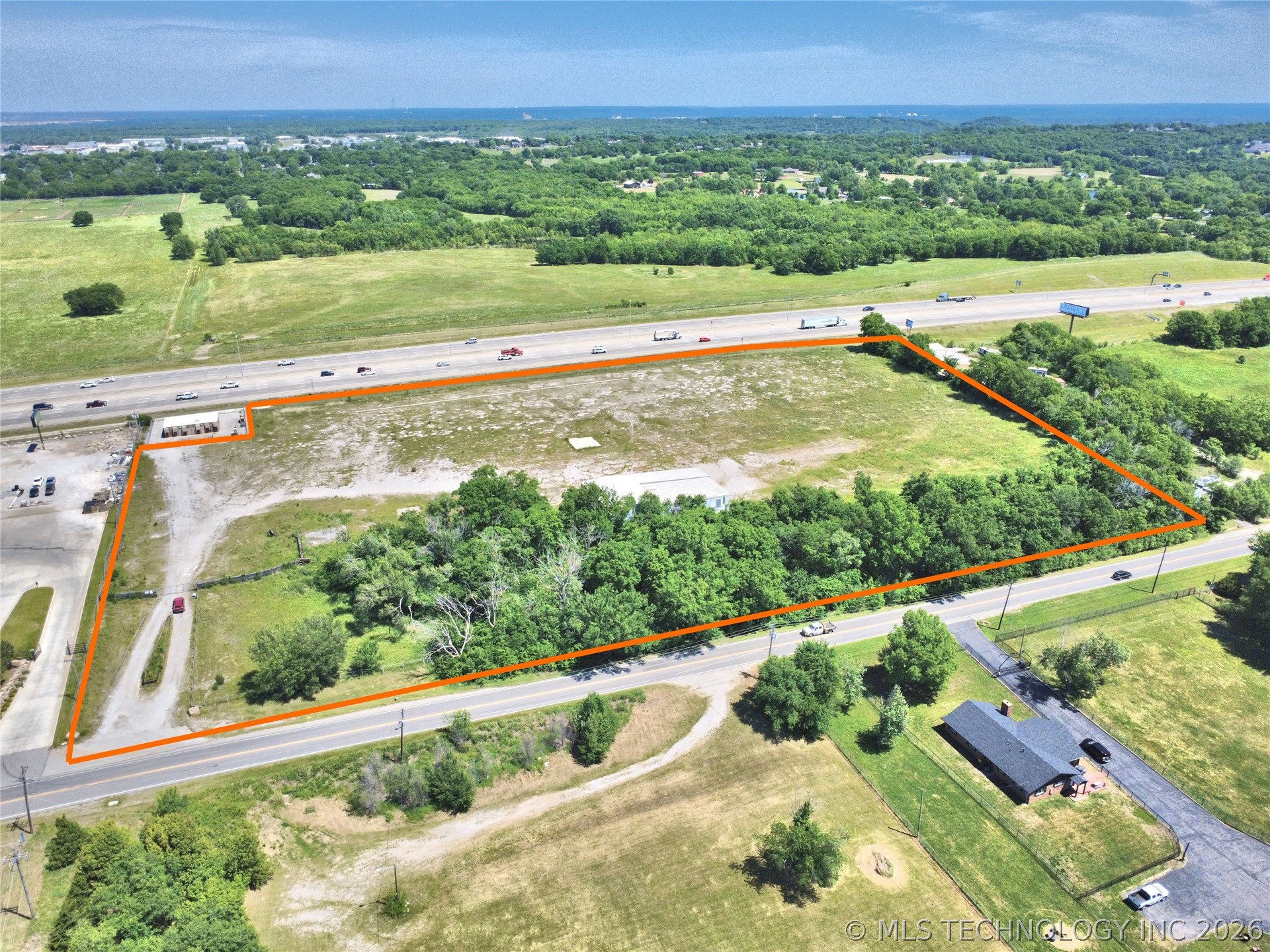 16901 E Admiral Place Tulsa OK 74116