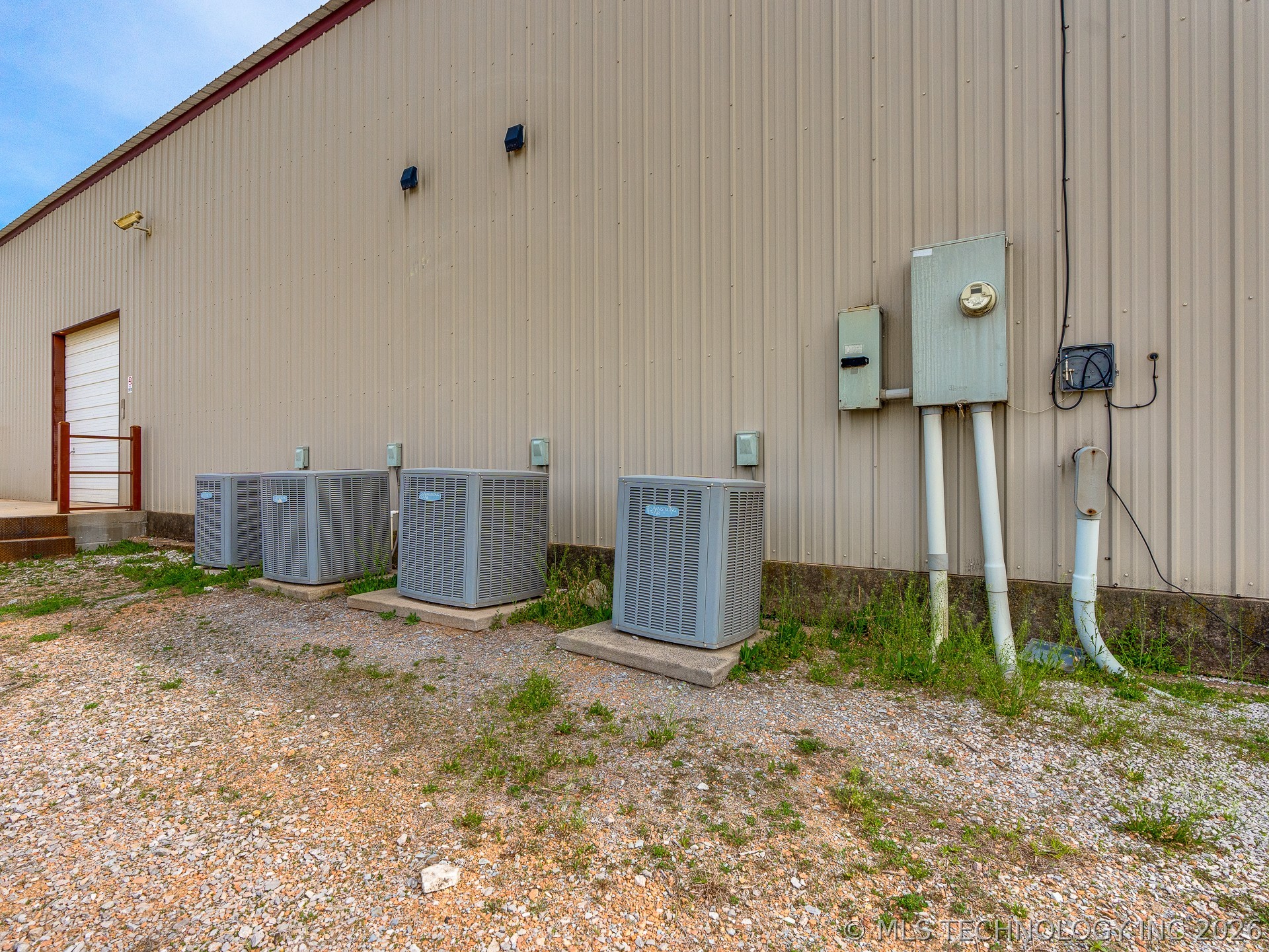 122 N Hickory Street Roff OK 74865