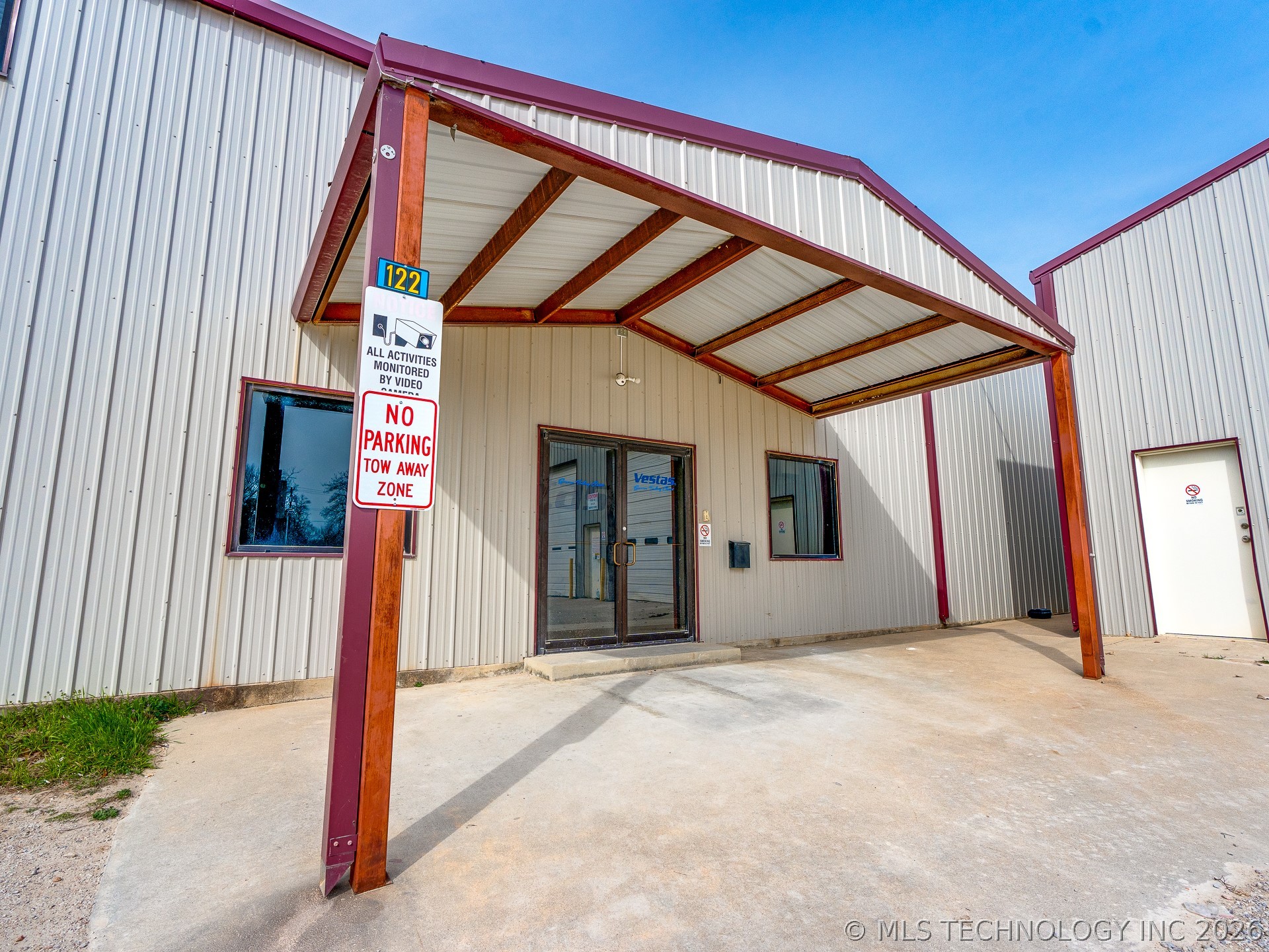 122 N Hickory Street Roff OK 74865