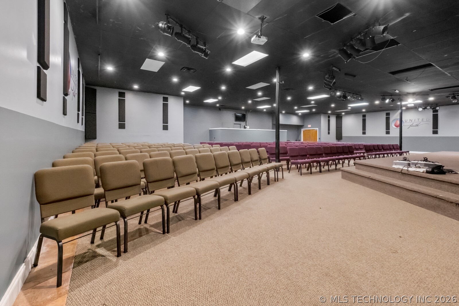 814 E Cherokee Avenue Sallisaw OK 74955