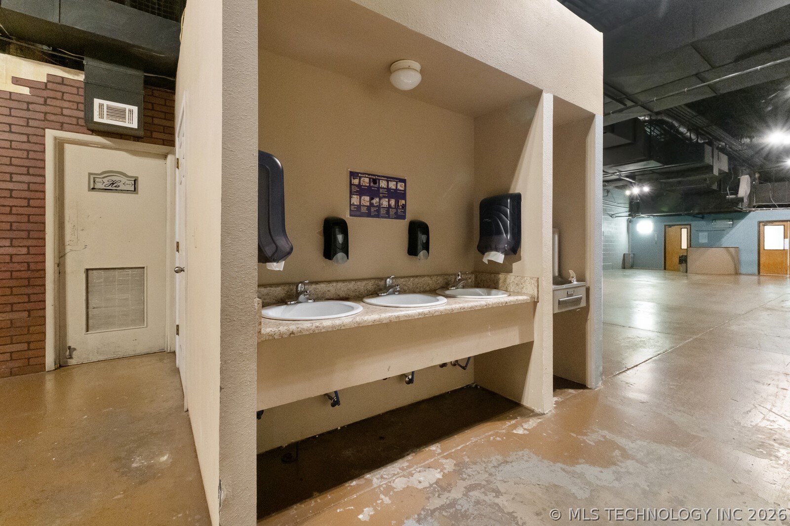 814 E Cherokee Avenue Sallisaw OK 74955