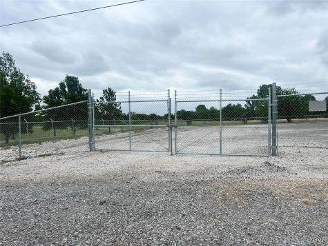 3637 State Highway 51b Highway Porter OK 74454