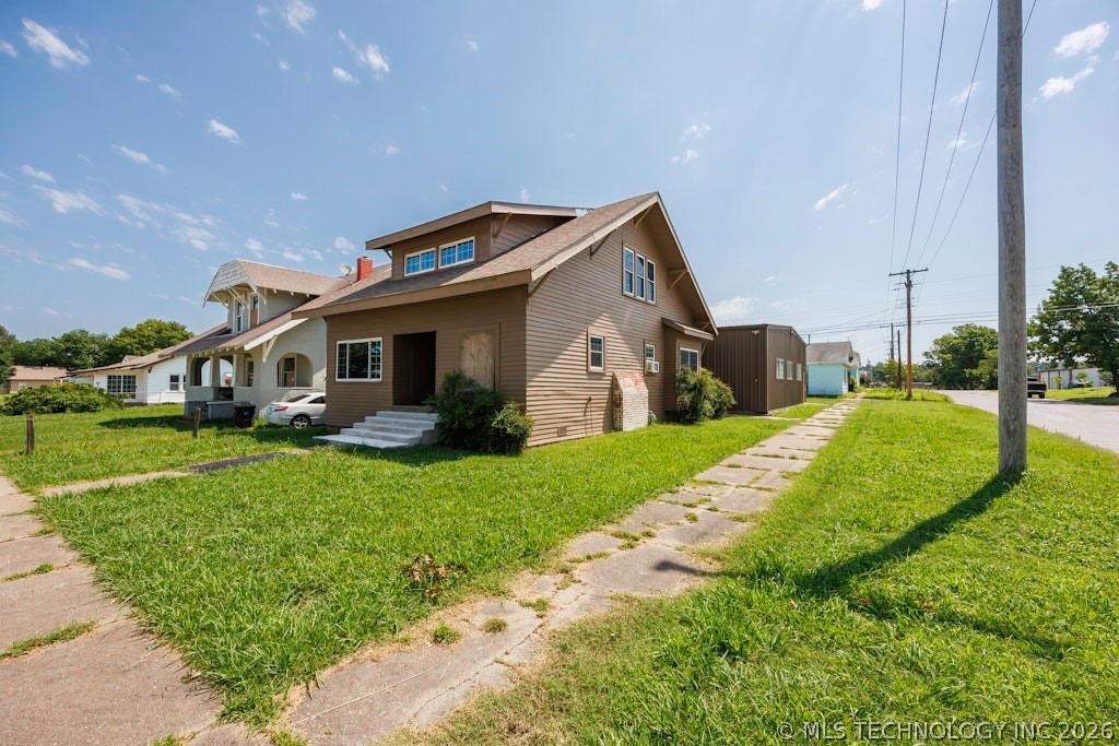 218 S Creek Avenue Bartlesville OK 74003