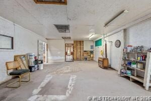 603 1st SW Afton OK 74354