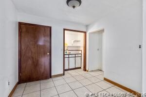 603 1st SW Afton OK 74354