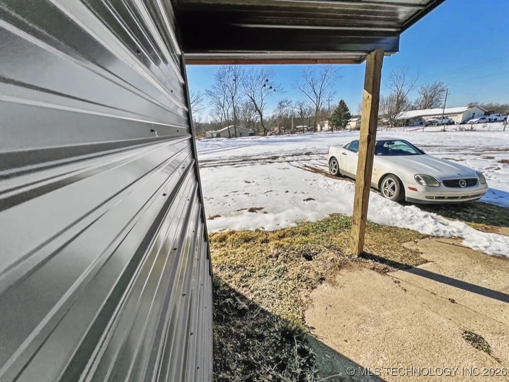 918 W Main Street Hulbert OK 74441