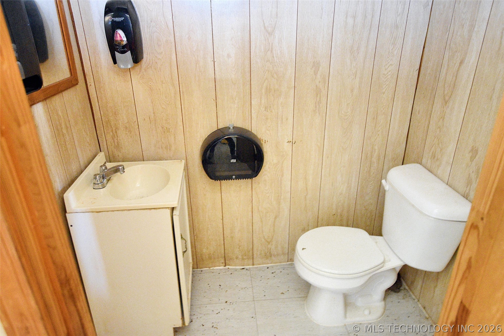 7015 Highway 82 Peggs OK 74452