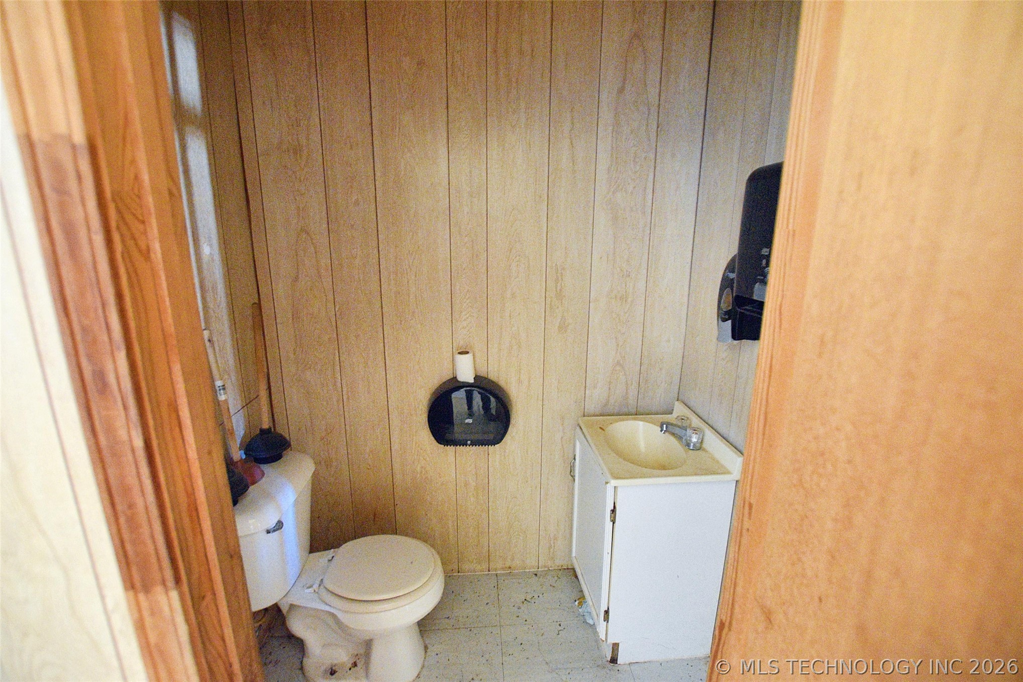 7015 Highway 82 Peggs OK 74452