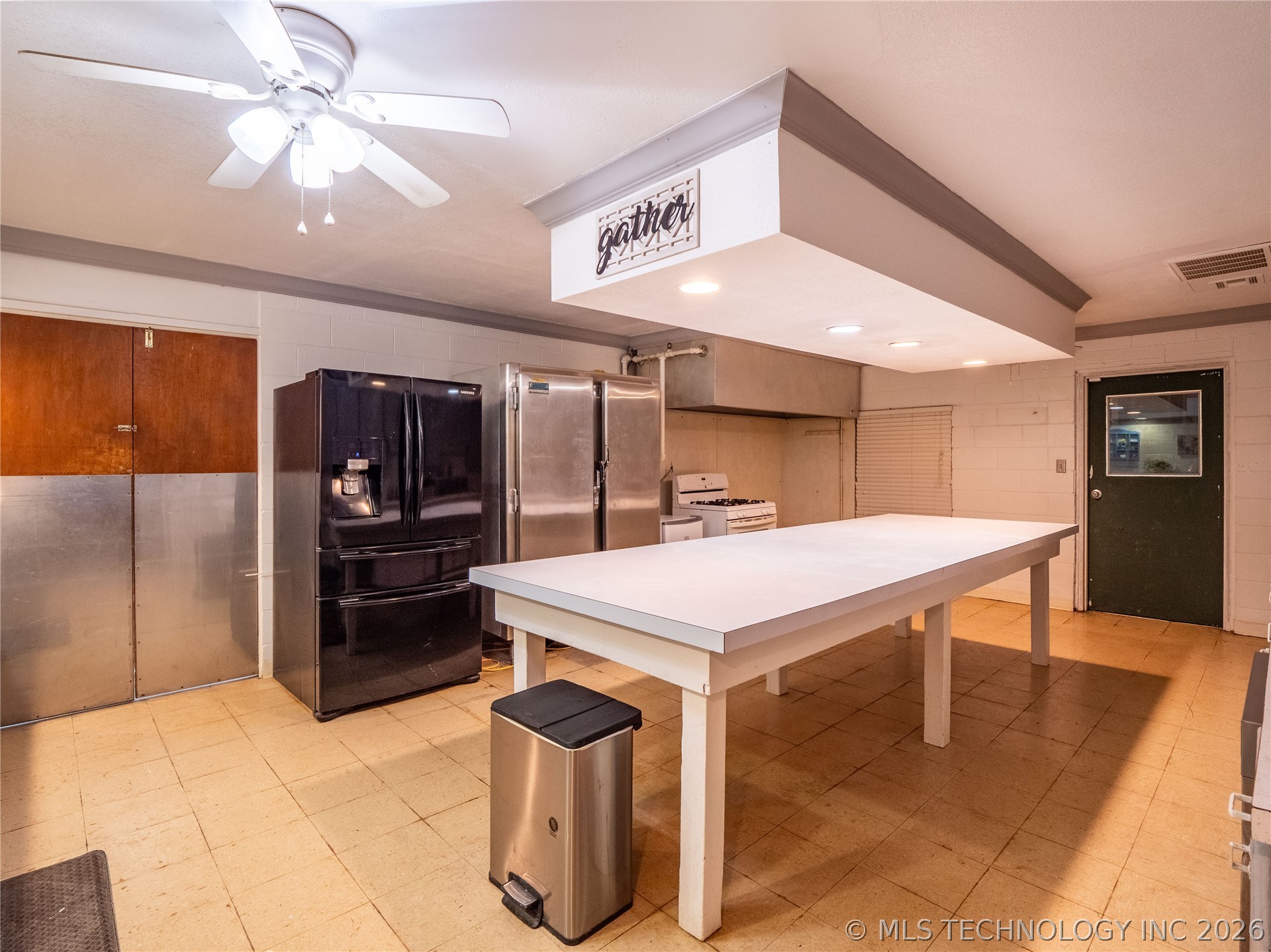 301 S 11th Street Hartshorne OK 74547