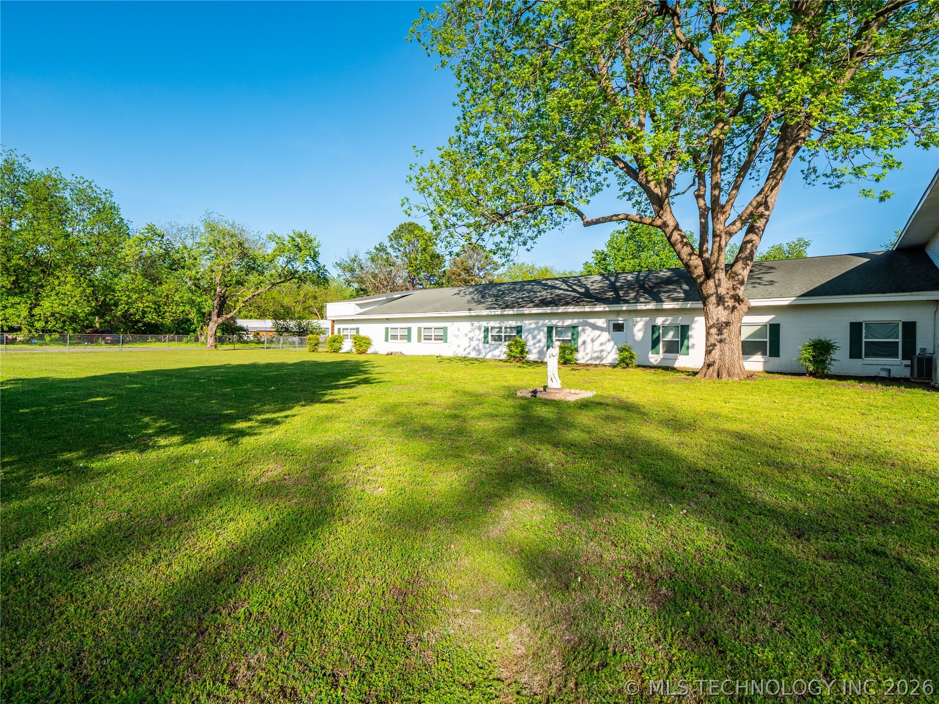 301 S 11th Street Hartshorne OK 74547