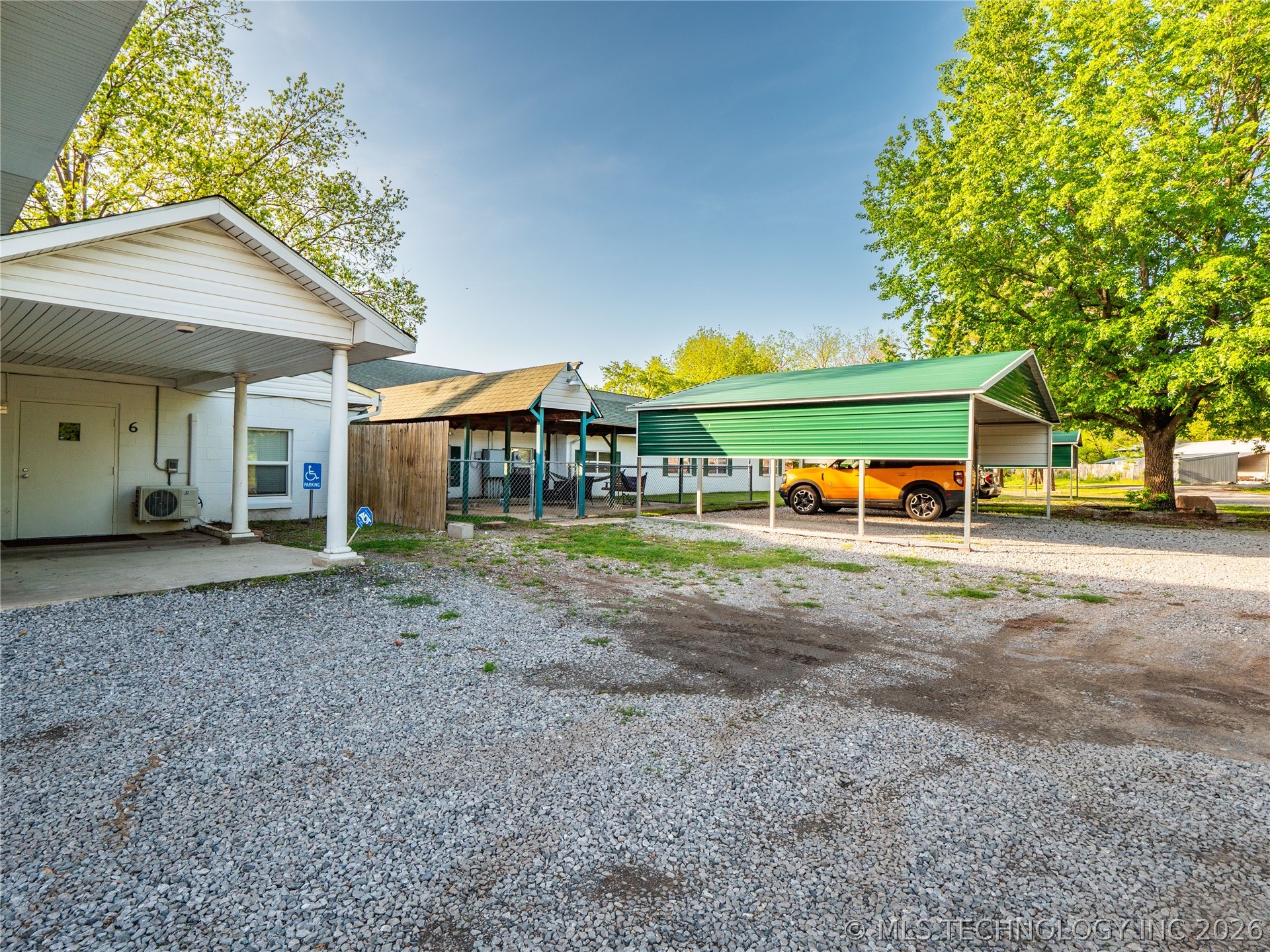 301 S 11th Street Hartshorne OK 74547