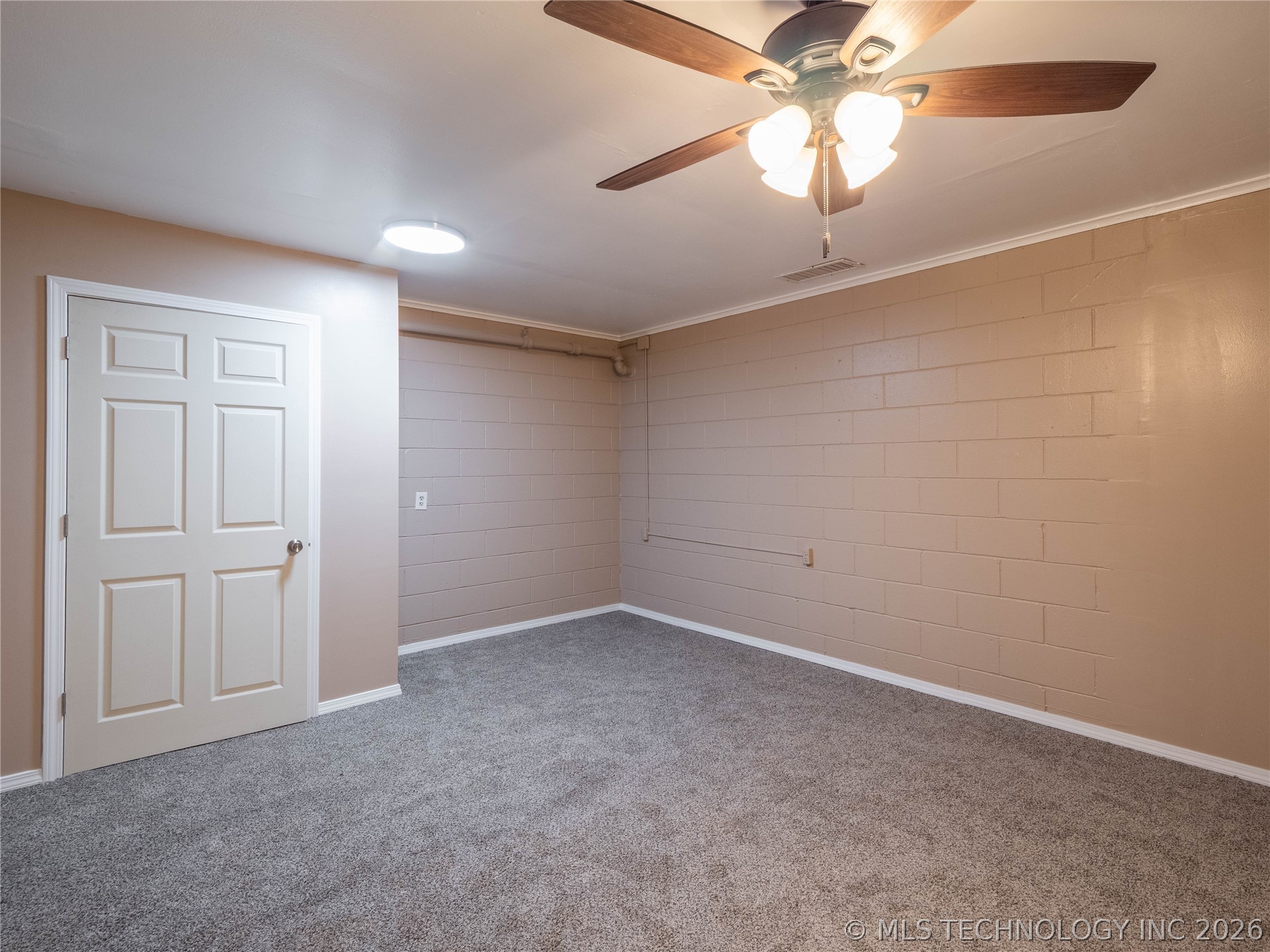 301 S 11th Street Hartshorne OK 74547