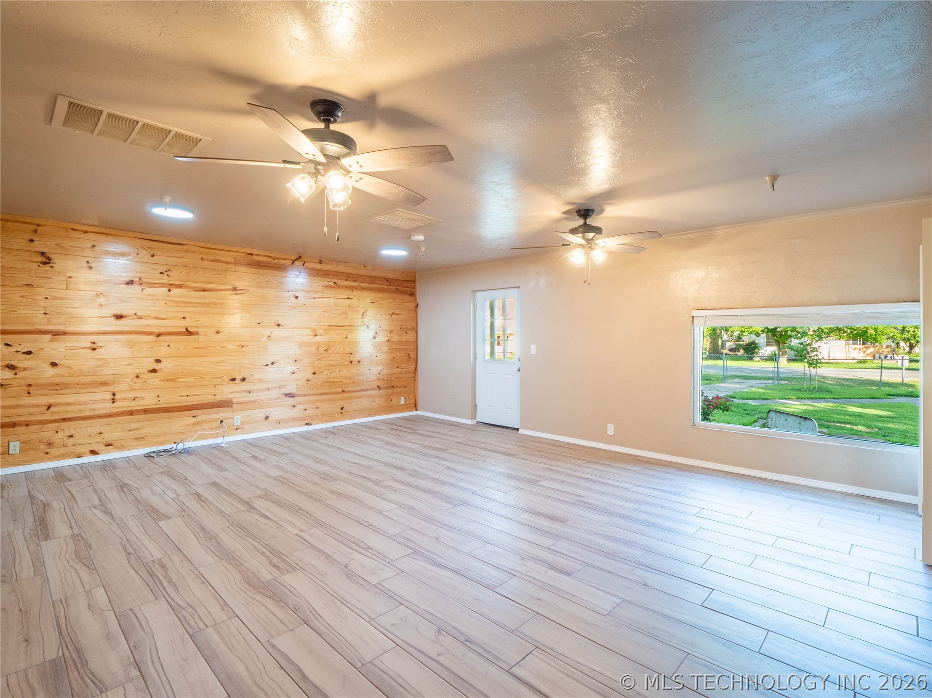 301 S 11th Street Hartshorne OK 74547