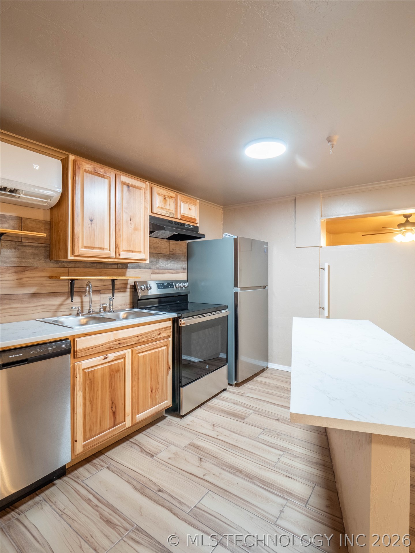 301 S 11th Street Hartshorne OK 74547