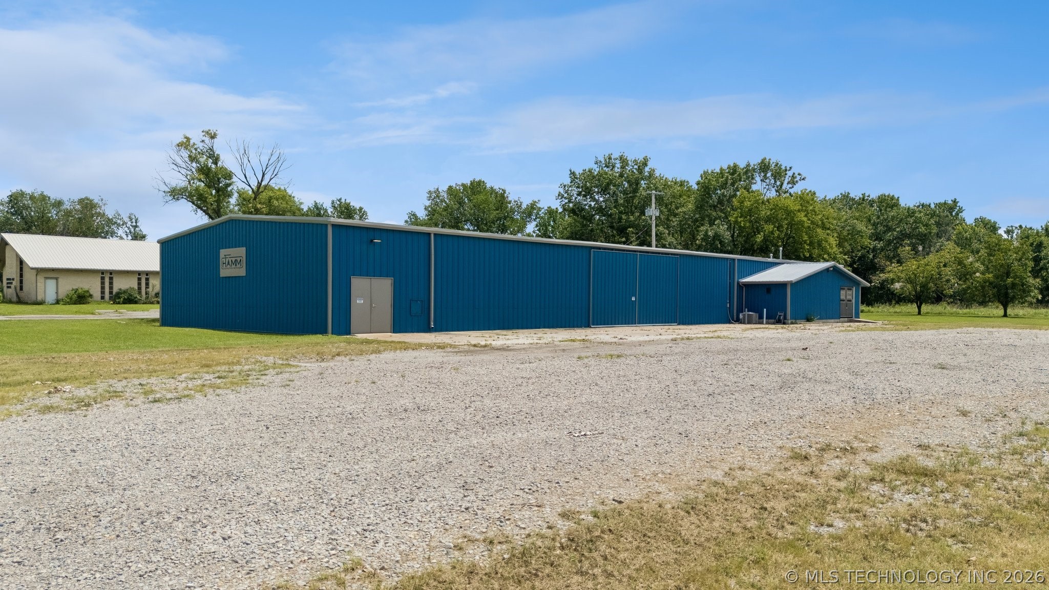 1422 E Fairview Street Nowata OK 74048