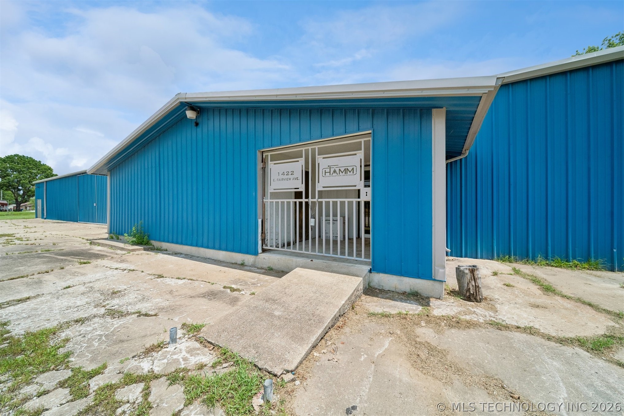 1422 E Fairview Street Nowata OK 74048