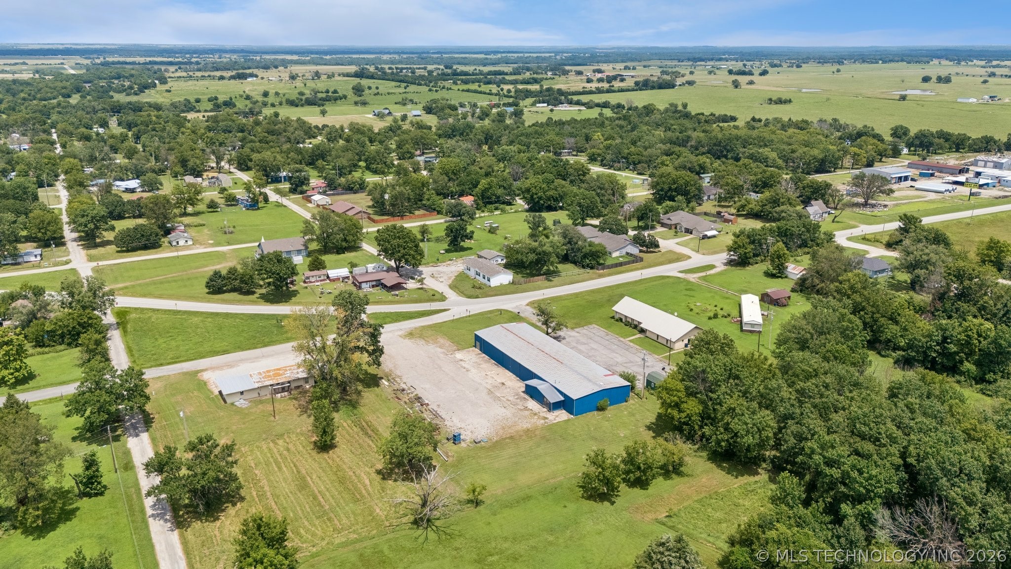 1422 E Fairview Street Nowata OK 74048
