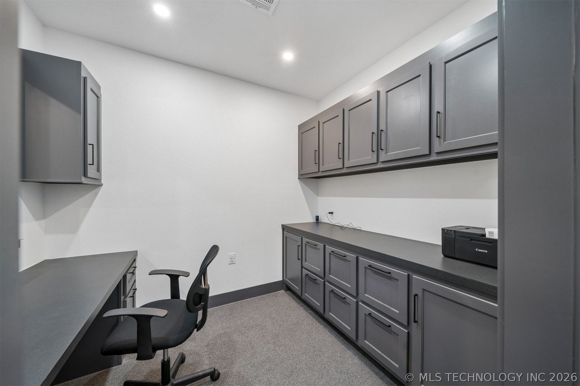 1422 E Fairview Street Nowata OK 74048