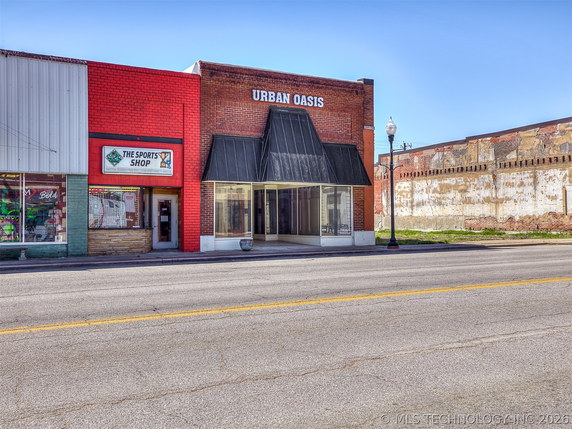 206 E Rogers Boulevard Skiatook OK 74070