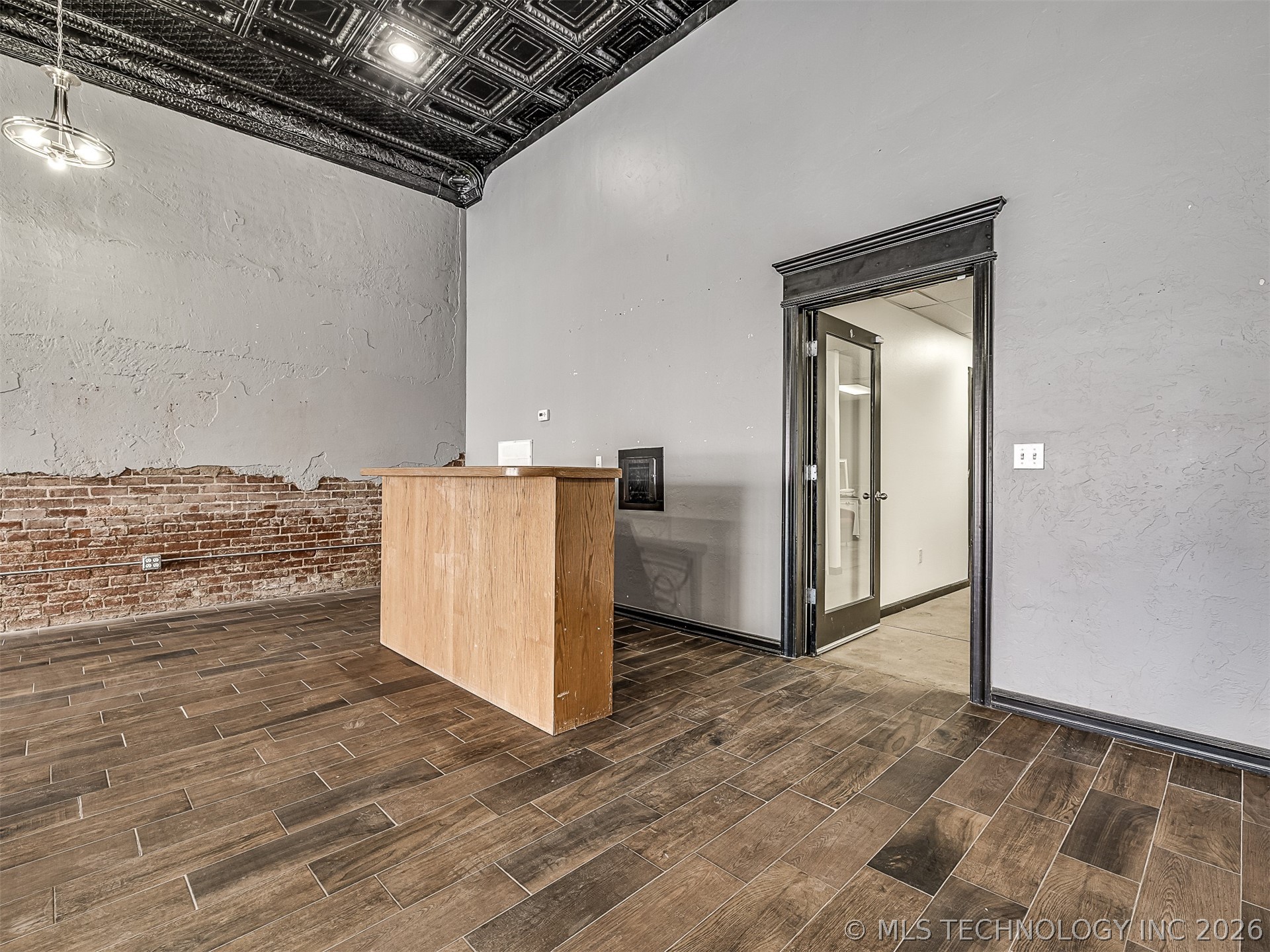 206 E Rogers Boulevard Skiatook OK 74070