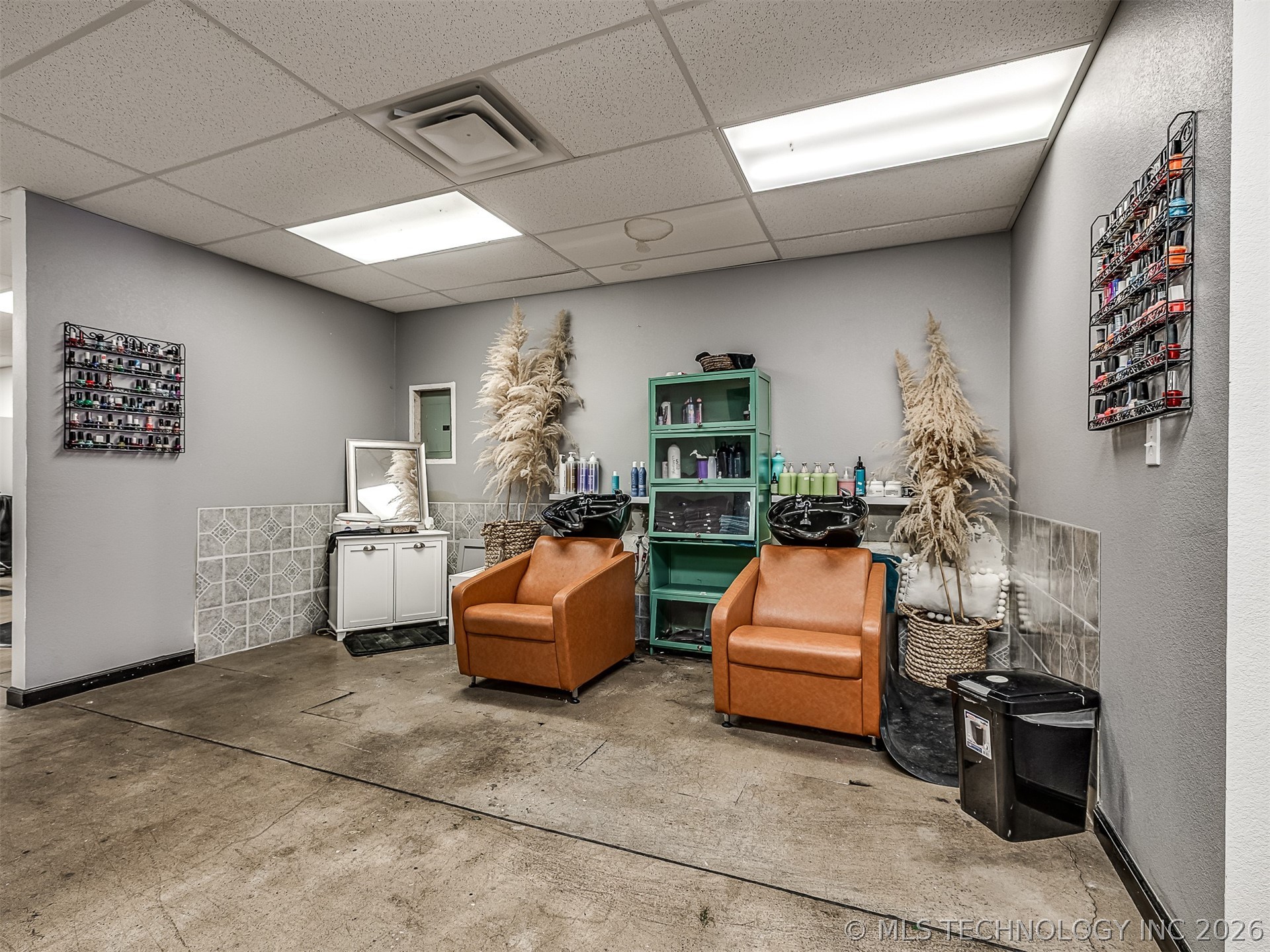 206 E Rogers Boulevard Skiatook OK 74070