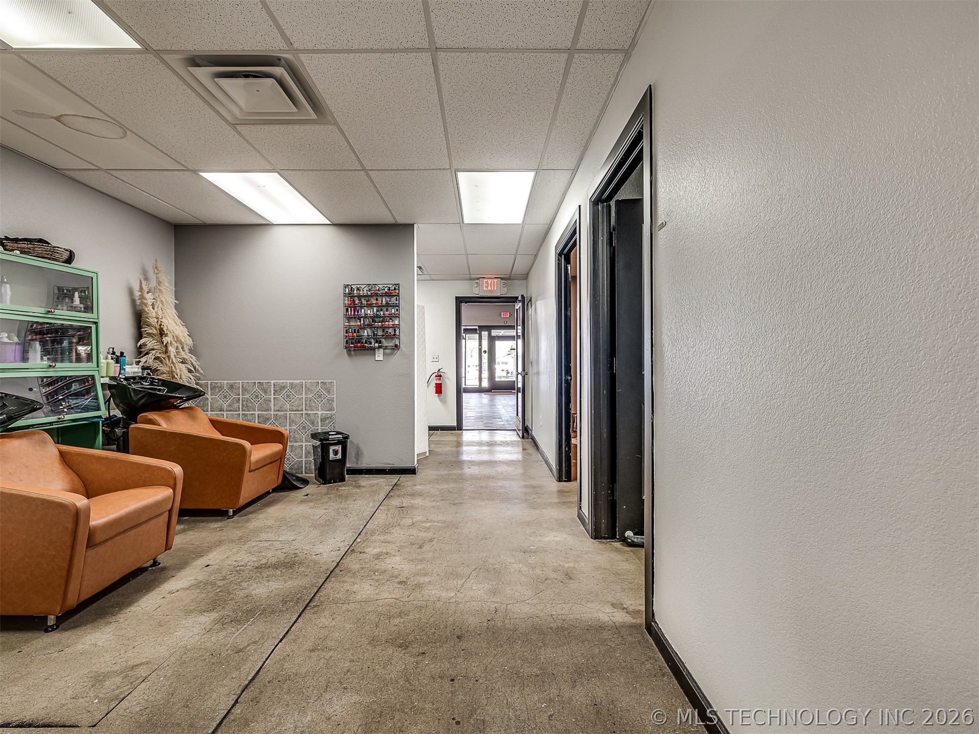 206 E Rogers Boulevard Skiatook OK 74070