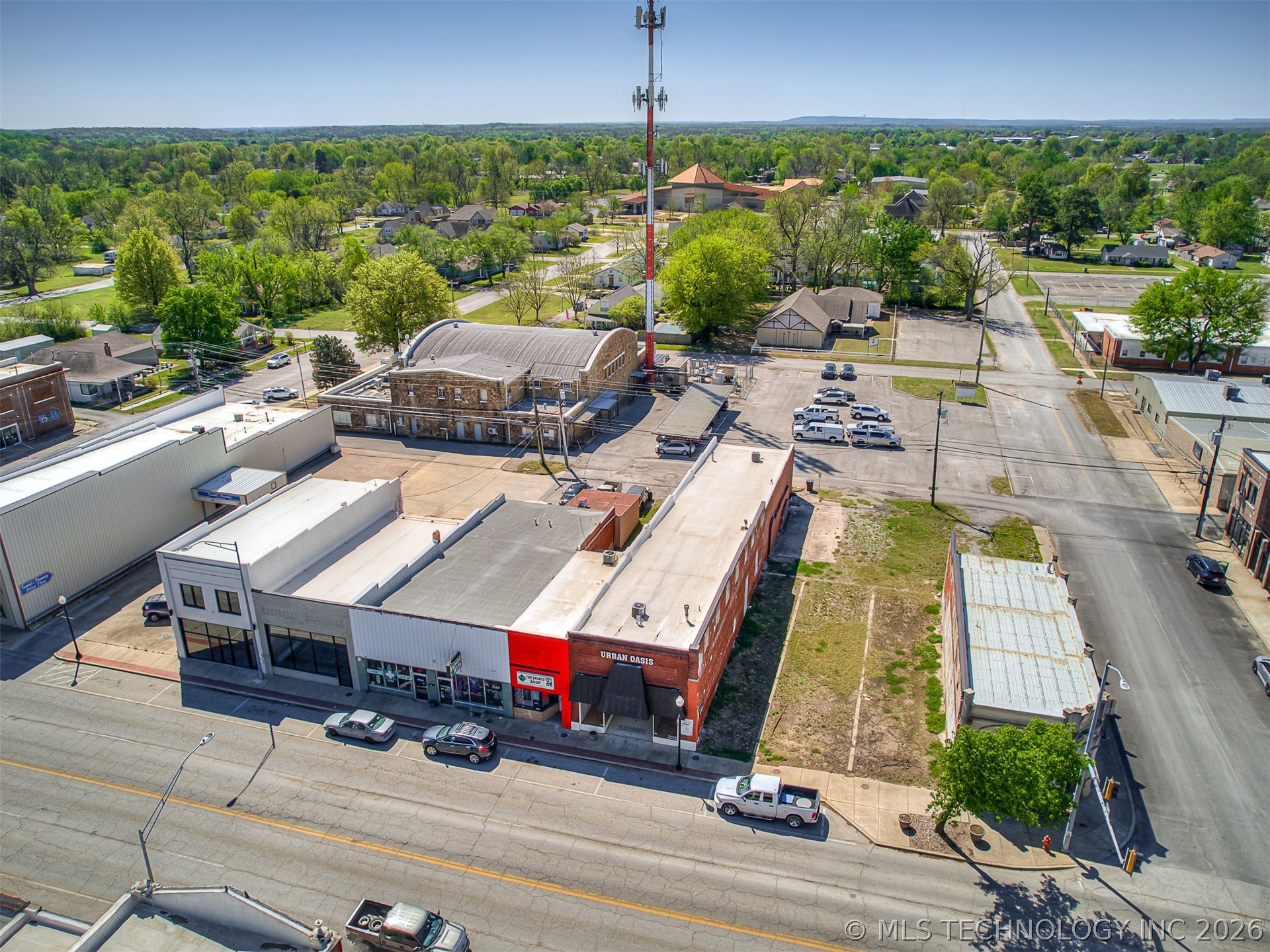 206 E Rogers Boulevard Skiatook OK 74070