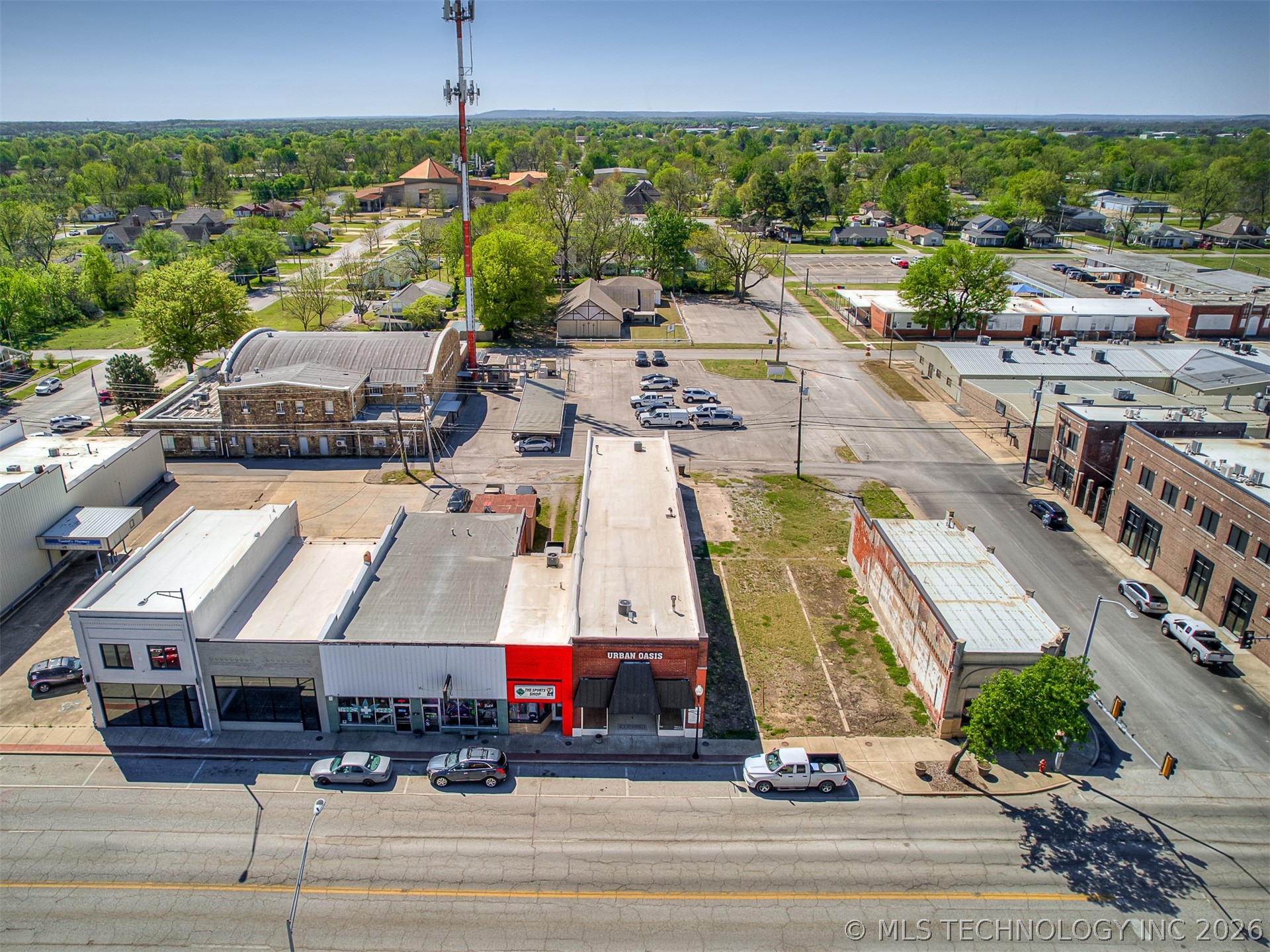 206 E Rogers Boulevard Skiatook OK 74070