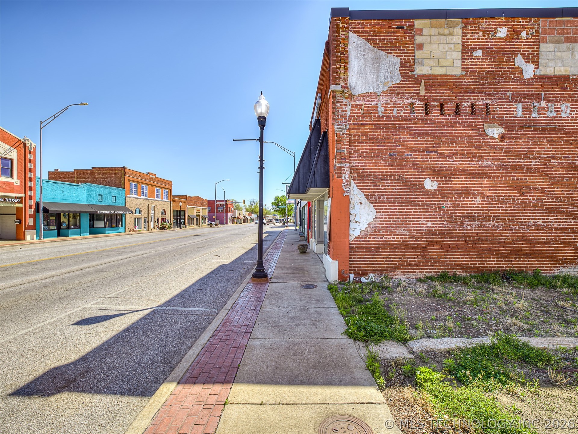 206 E Rogers Boulevard Skiatook OK 74070
