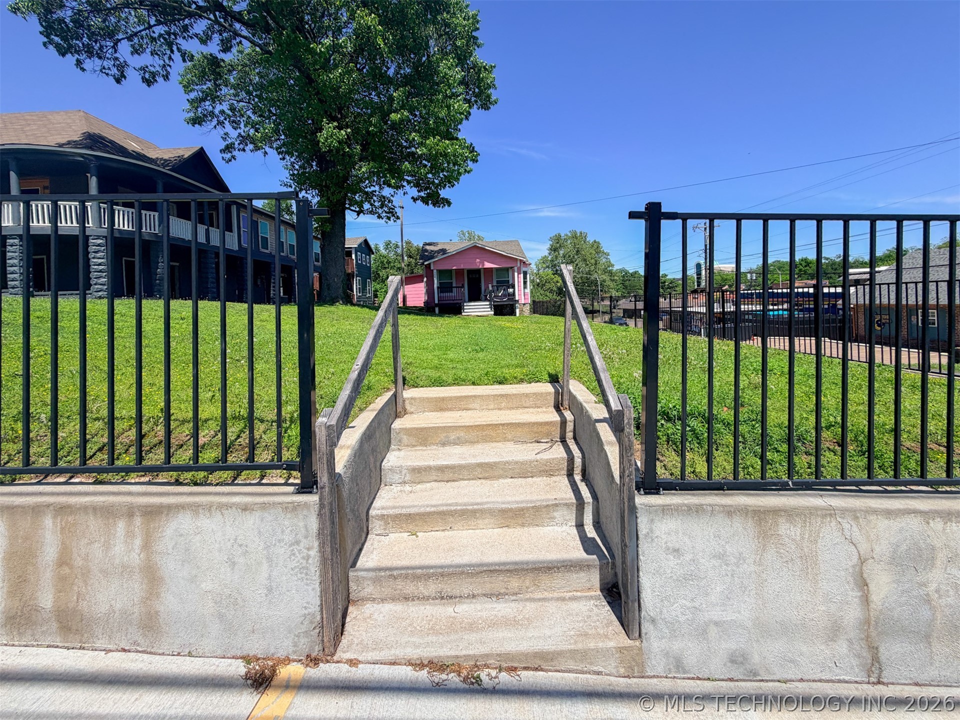 116 W Morgan Street Tahlequah OK 74464