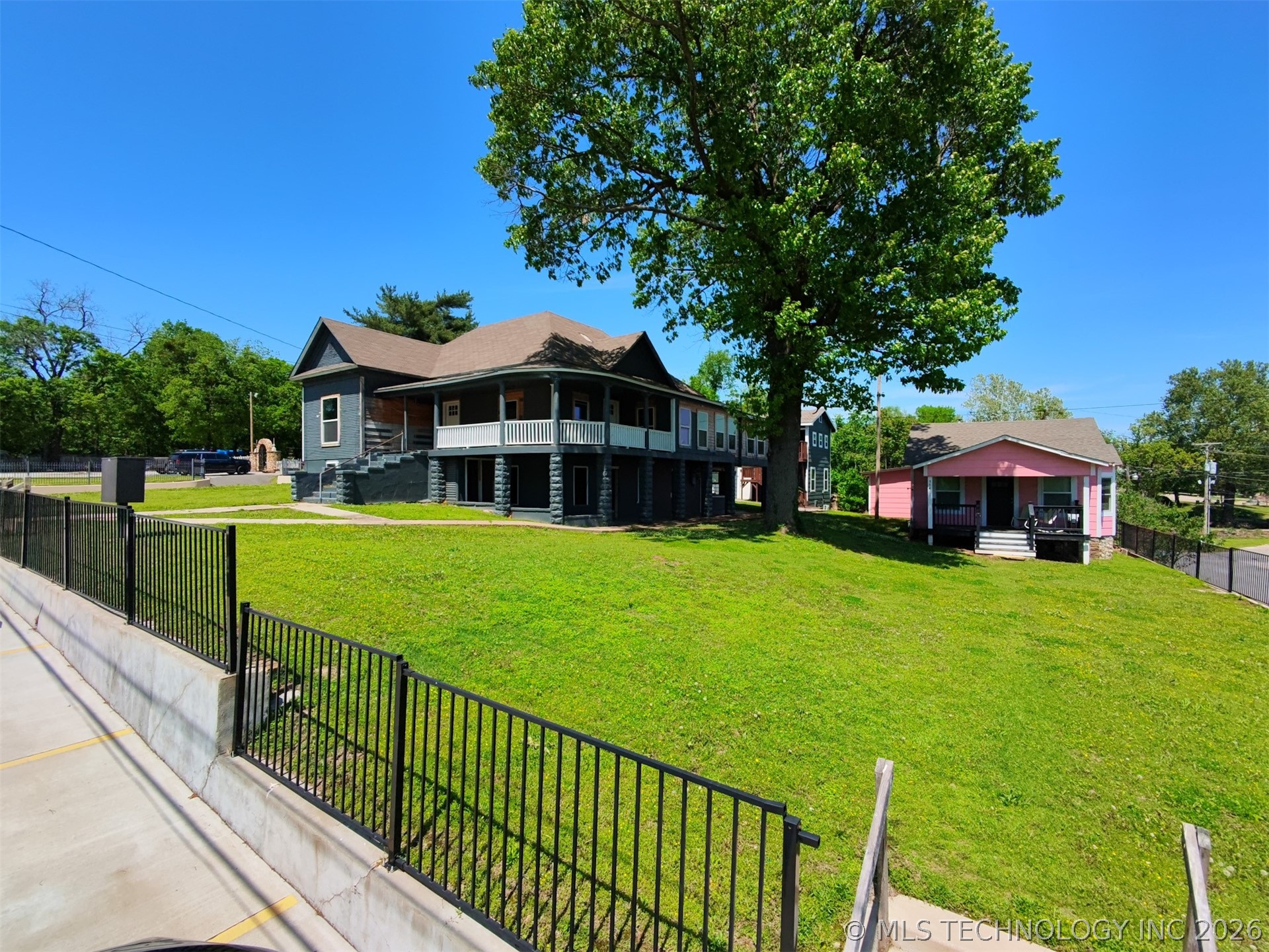 116 W Morgan Street Tahlequah OK 74464