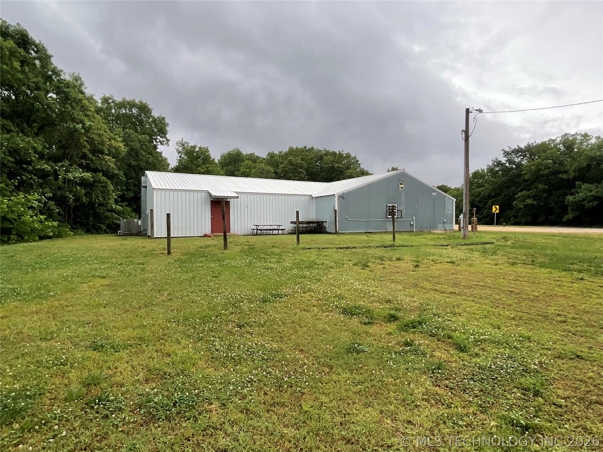 61922 State Highway 10 Kansas OK 74347