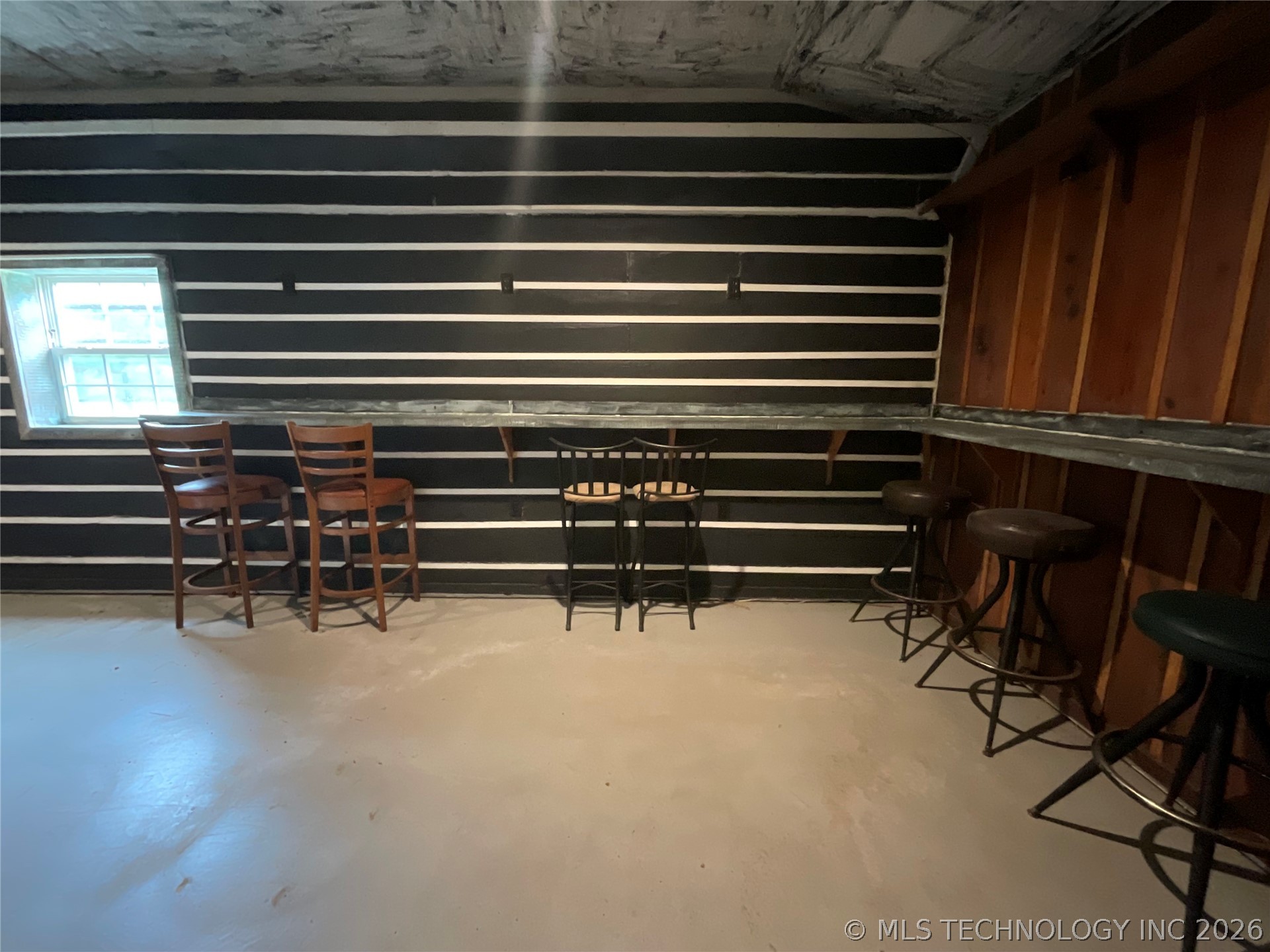 61922 State Highway 10 Kansas OK 74347