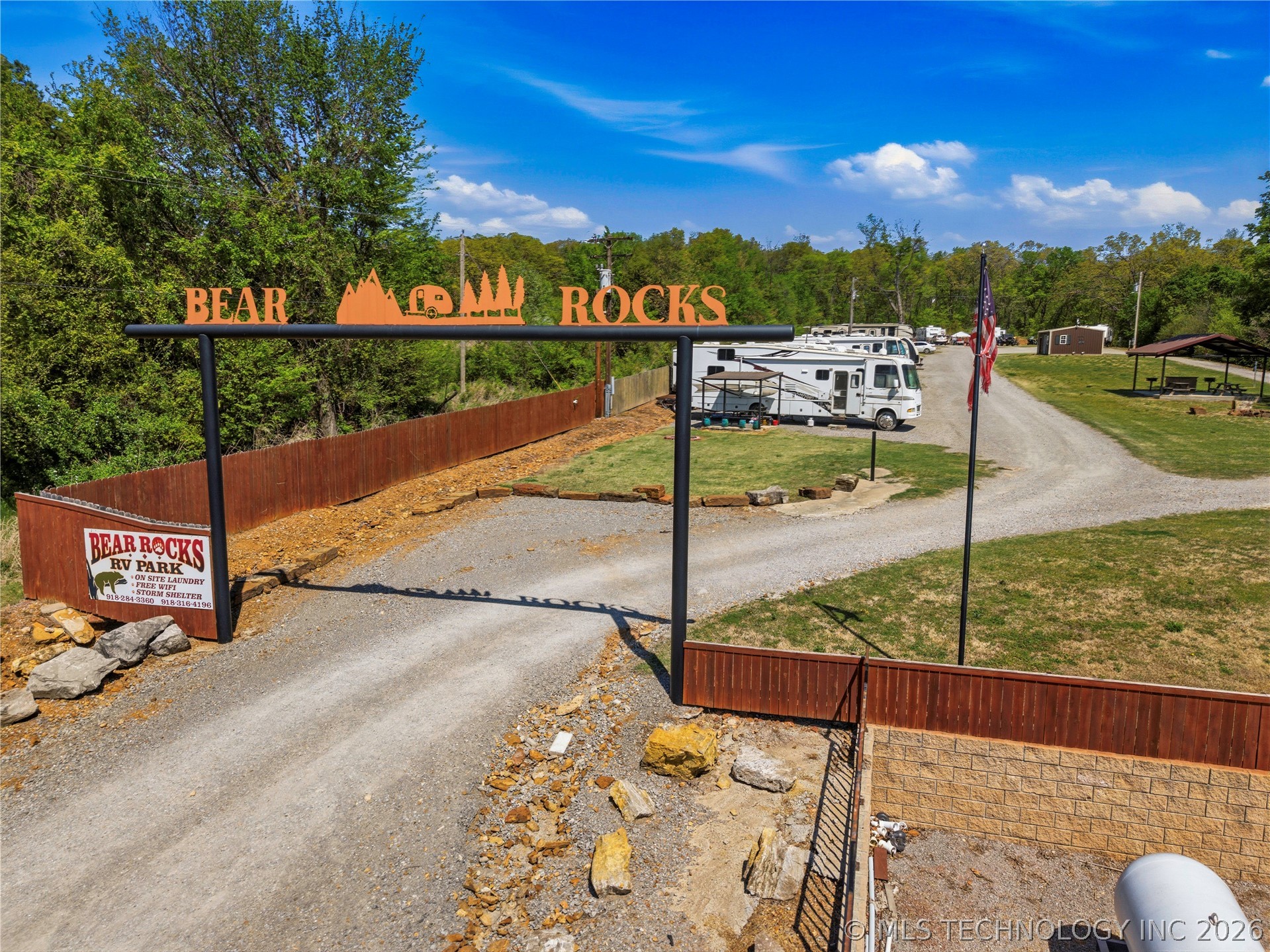 3184 Highway 51 Hulbert OK 74441