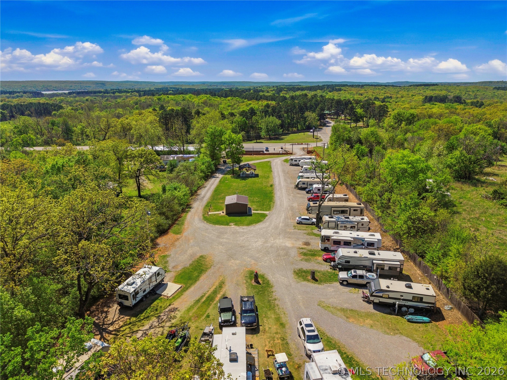 3184 Highway 51 Hulbert OK 74441