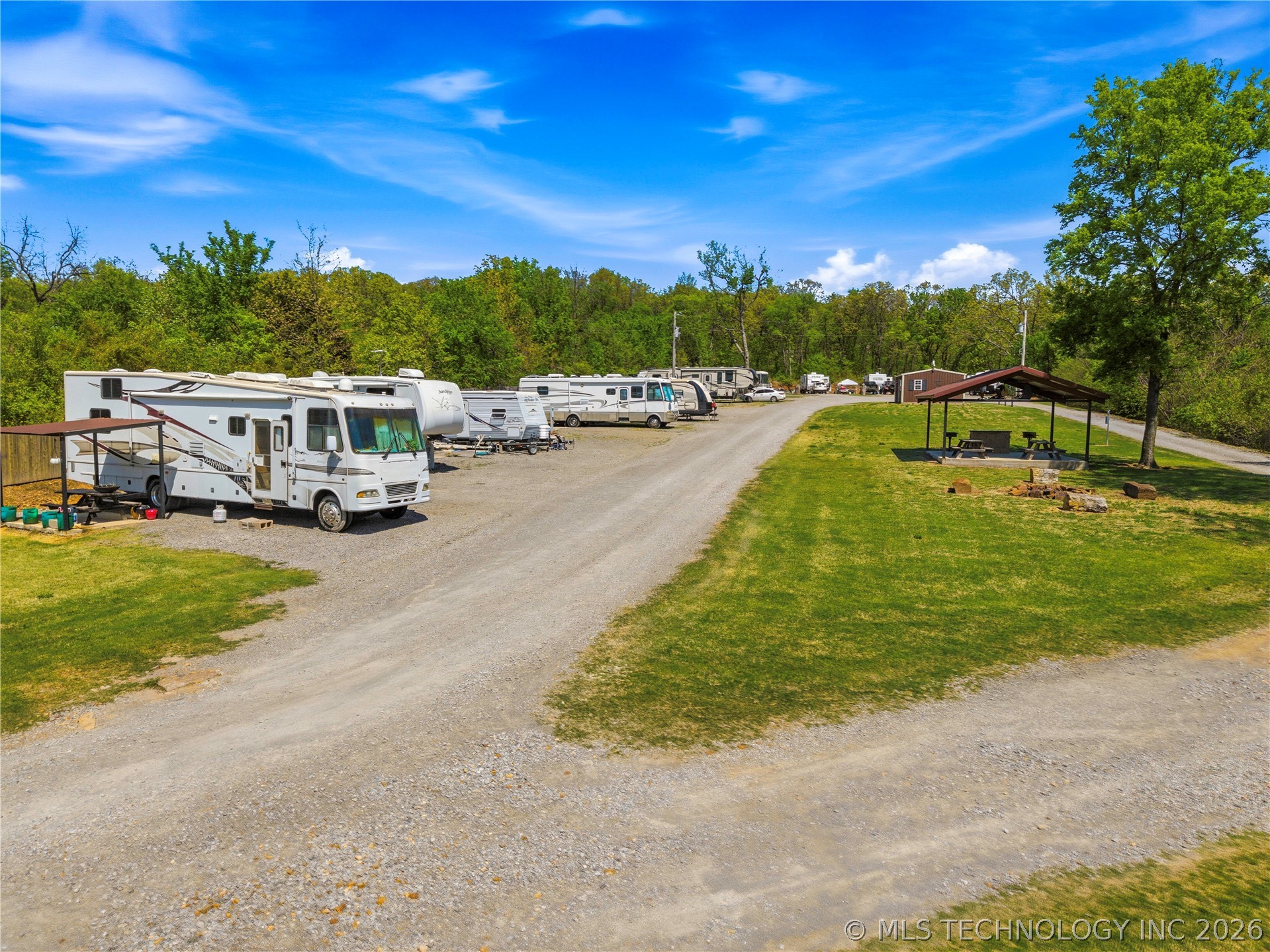 3184 Highway 51 Hulbert OK 74441