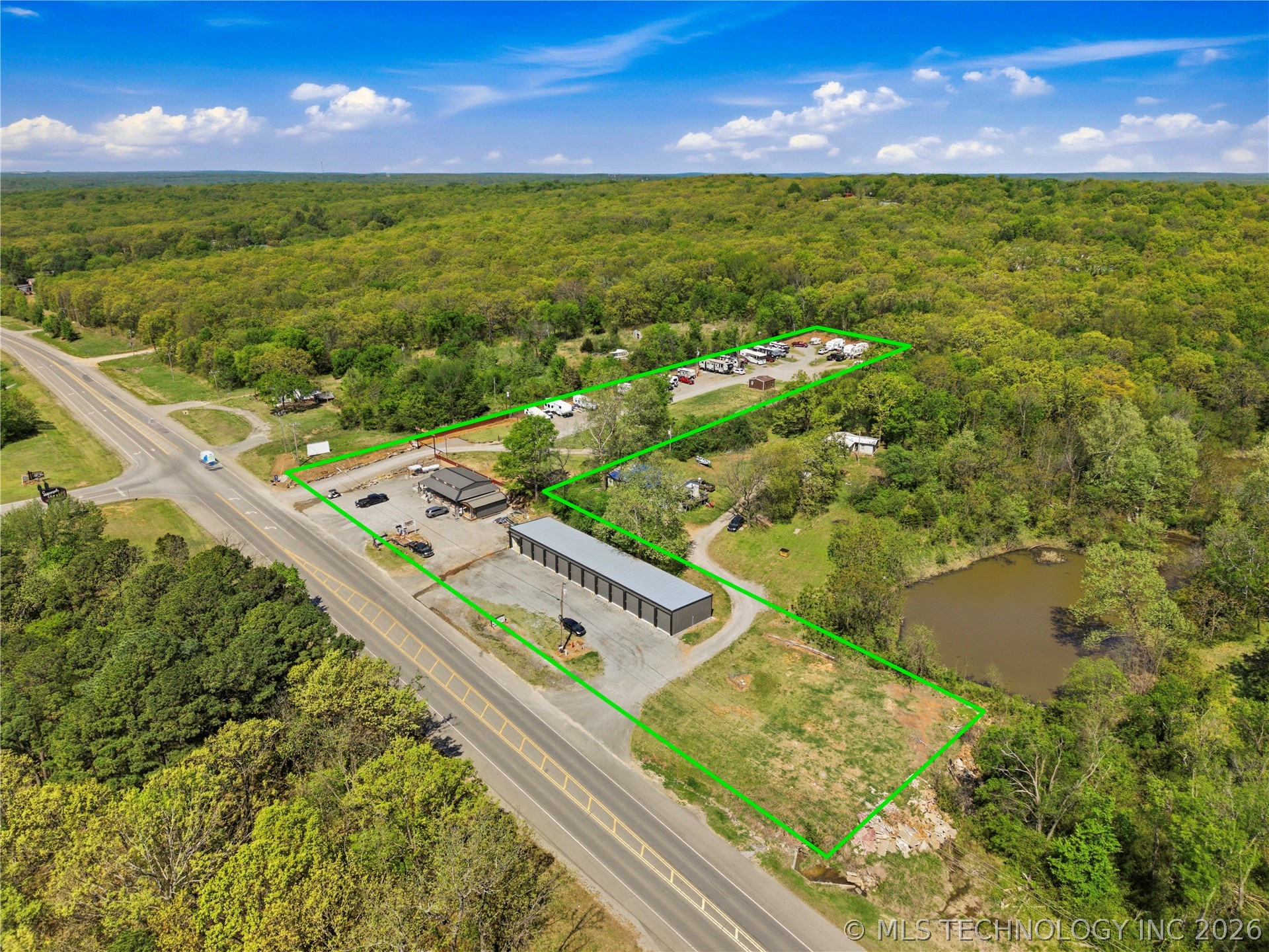 3184 Highway 51 Hulbert OK 74441