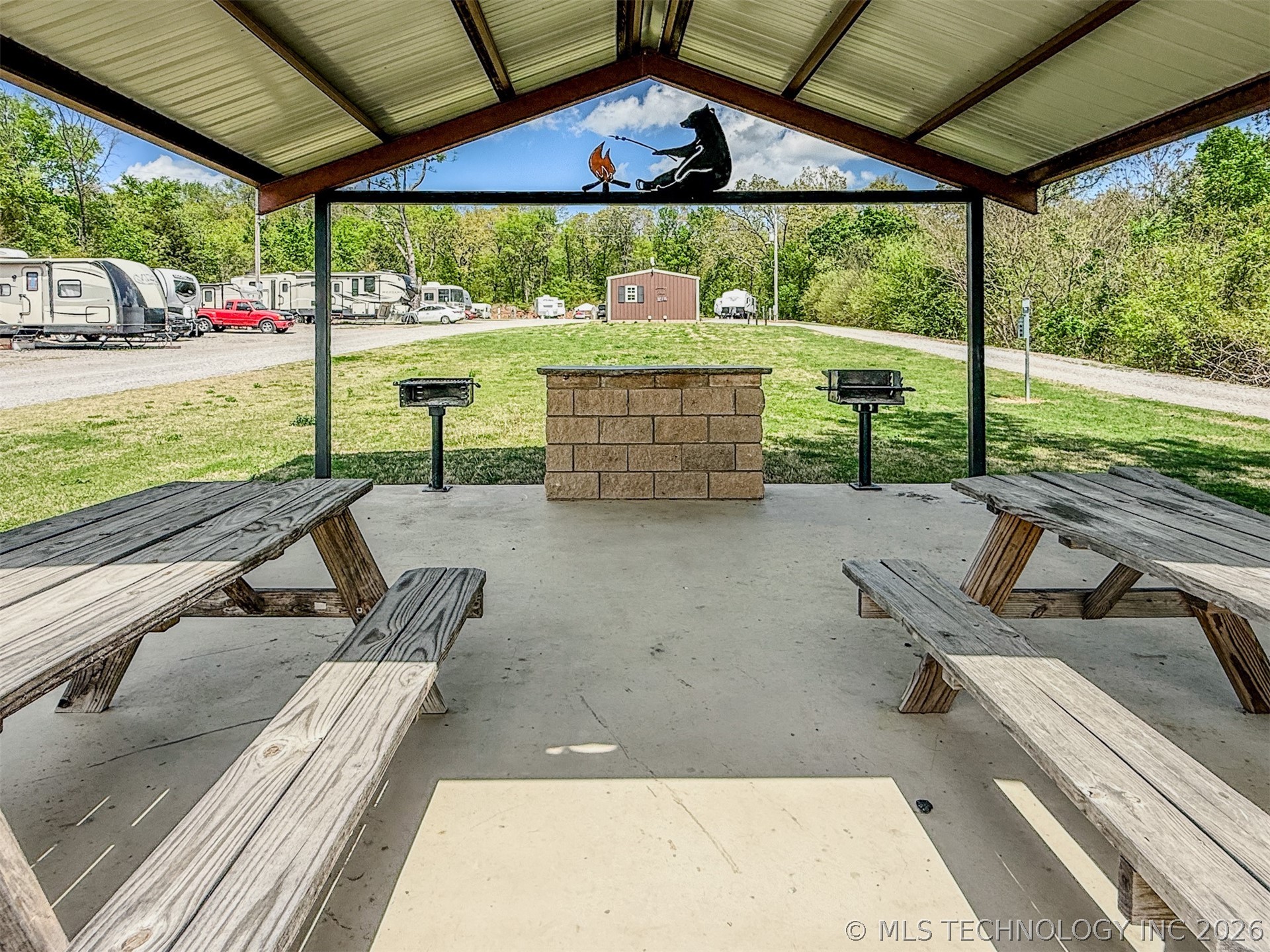 3184 Highway 51 Hulbert OK 74441