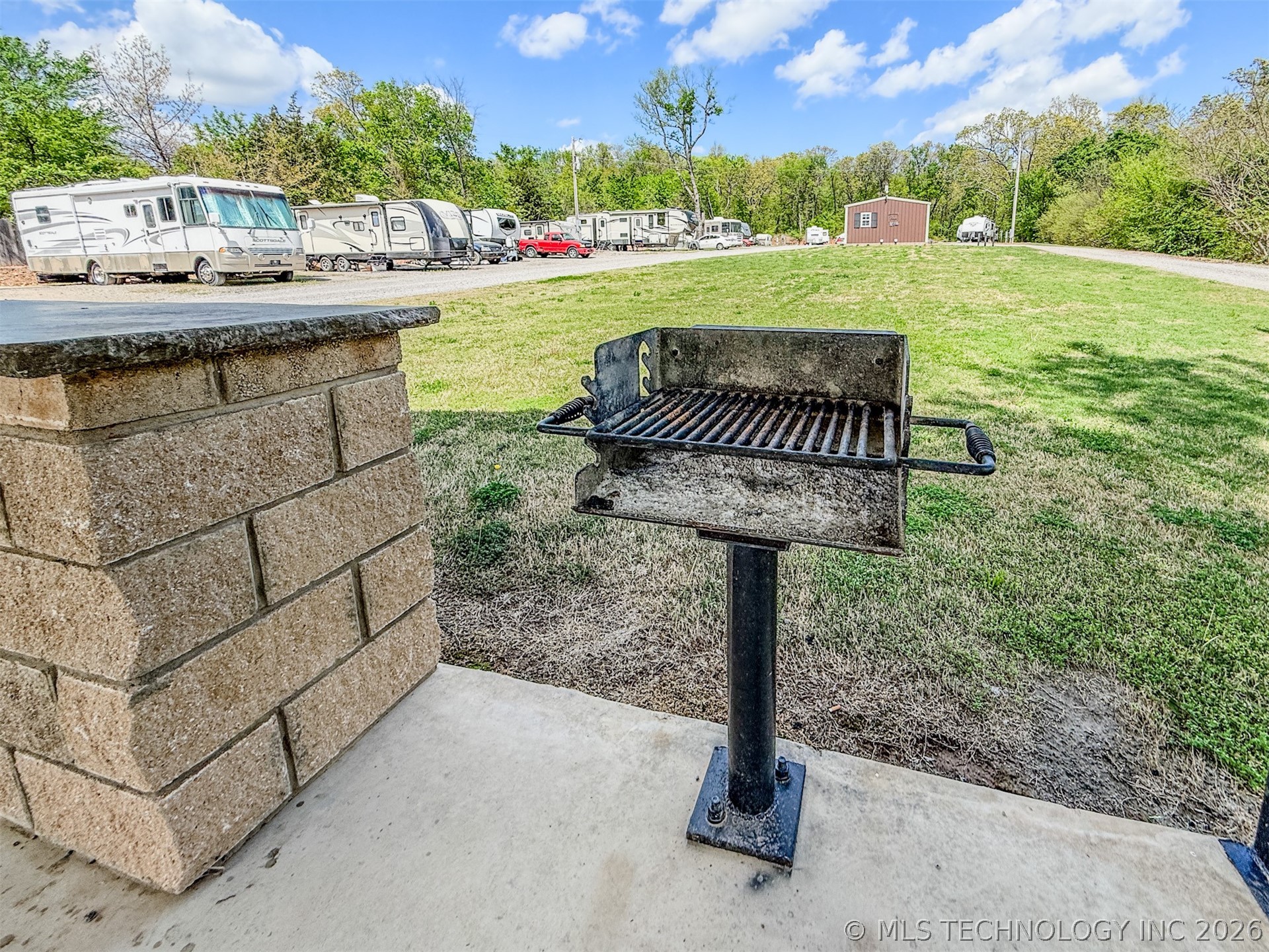 3184 Highway 51 Hulbert OK 74441
