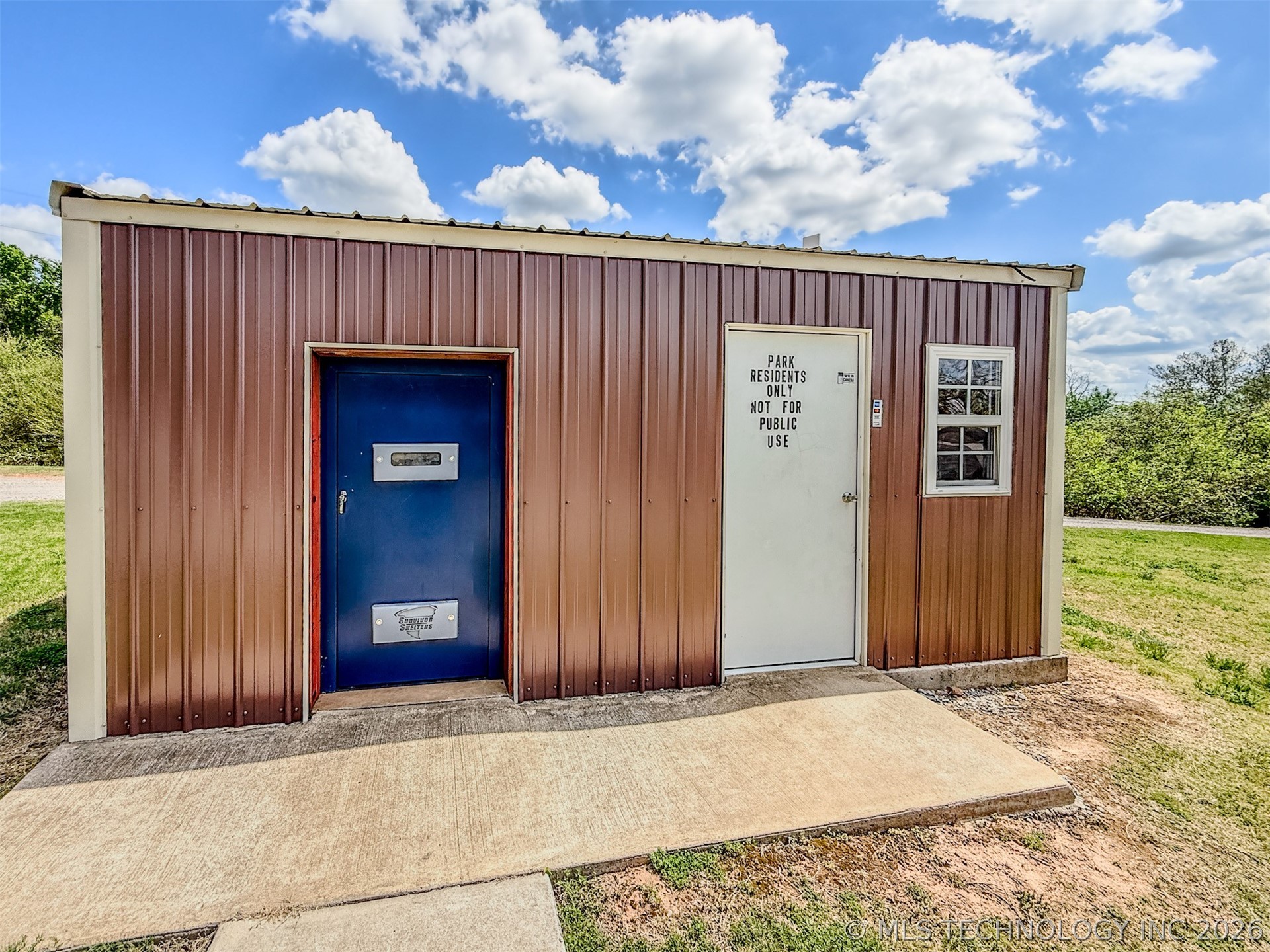 3184 Highway 51 Hulbert OK 74441