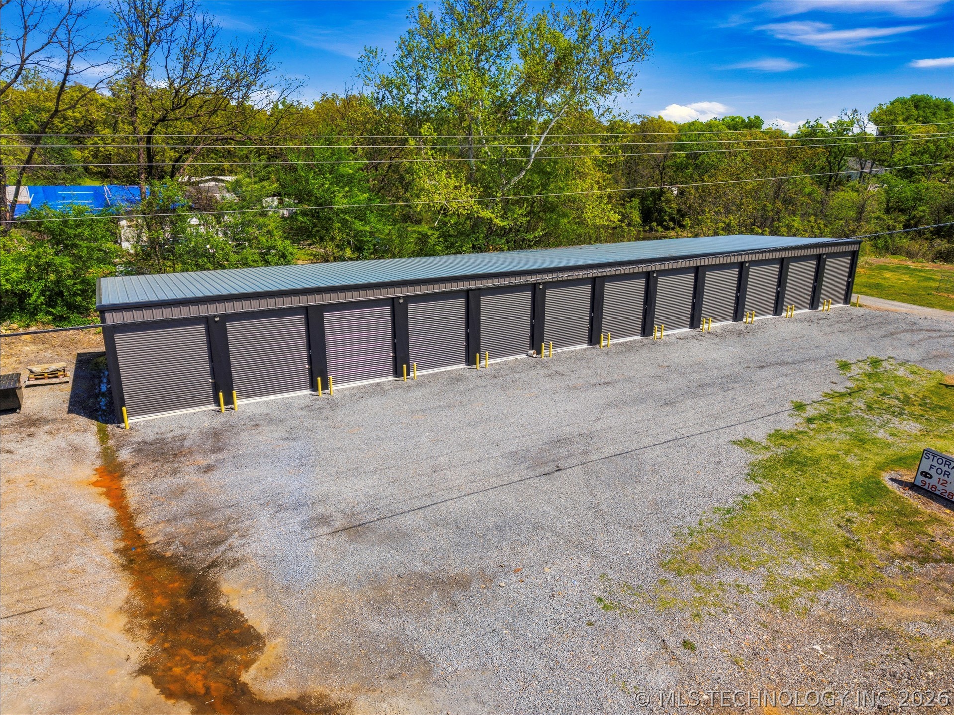 3184 Highway 51 Hulbert OK 74441