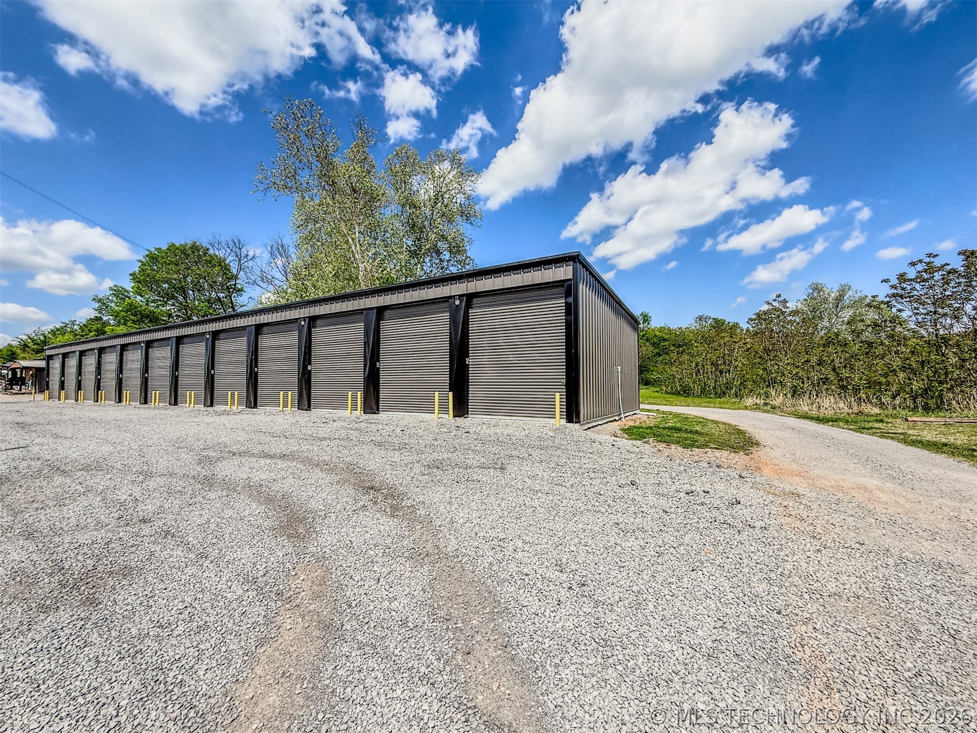 3184 Highway 51 Hulbert OK 74441
