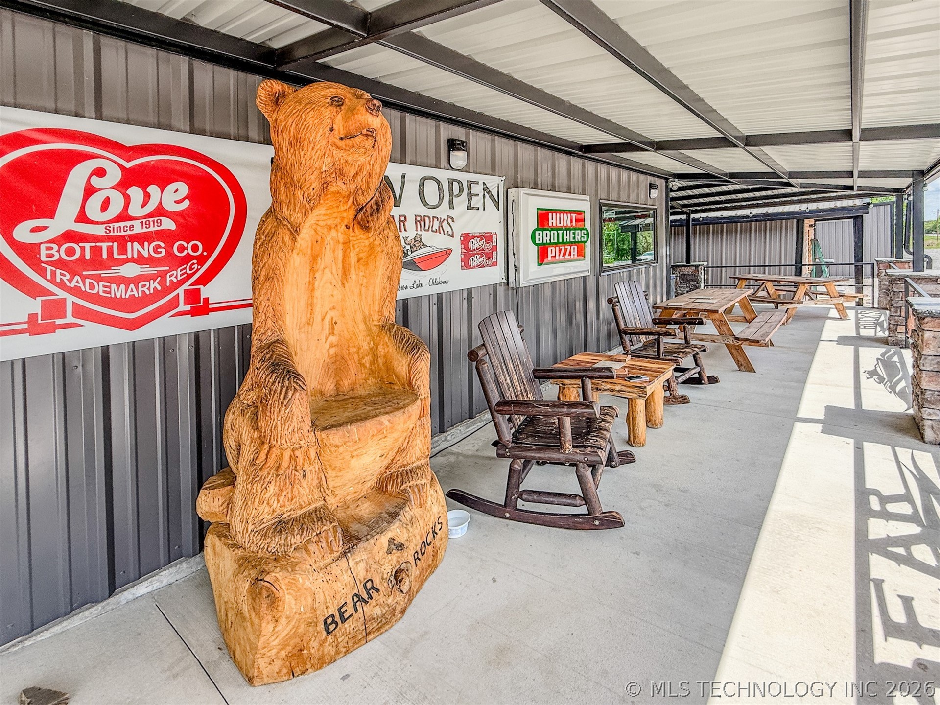 3184 Highway 51 Hulbert OK 74441