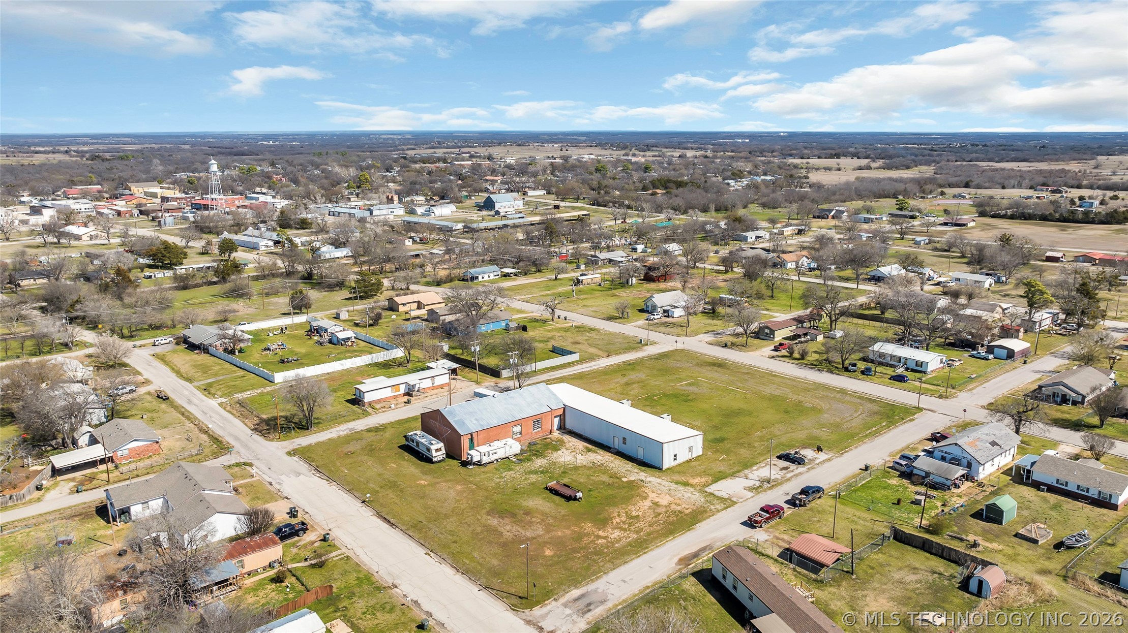 121 Davis Wilson OK 73463